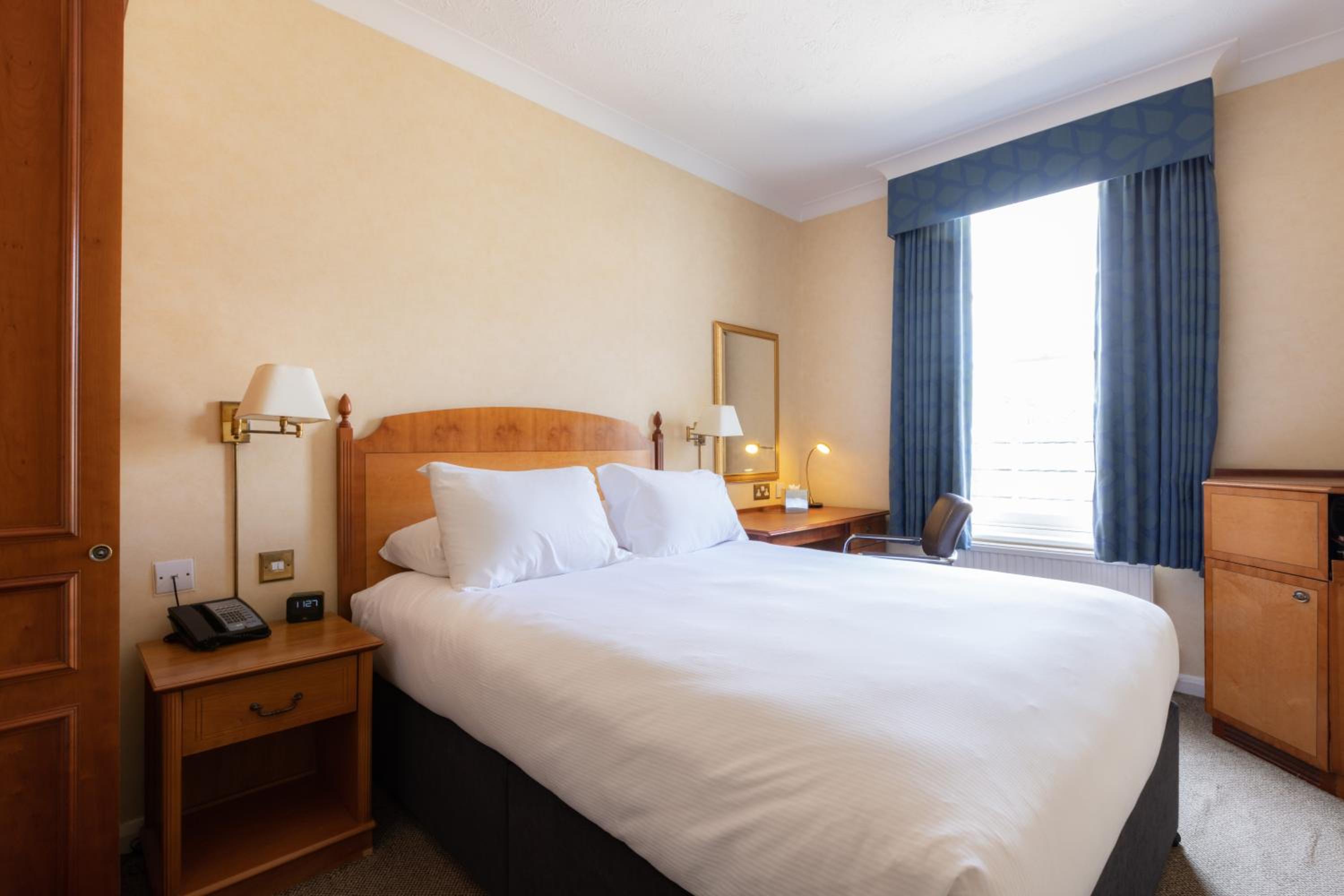 Cozy Double Room - Photo 5