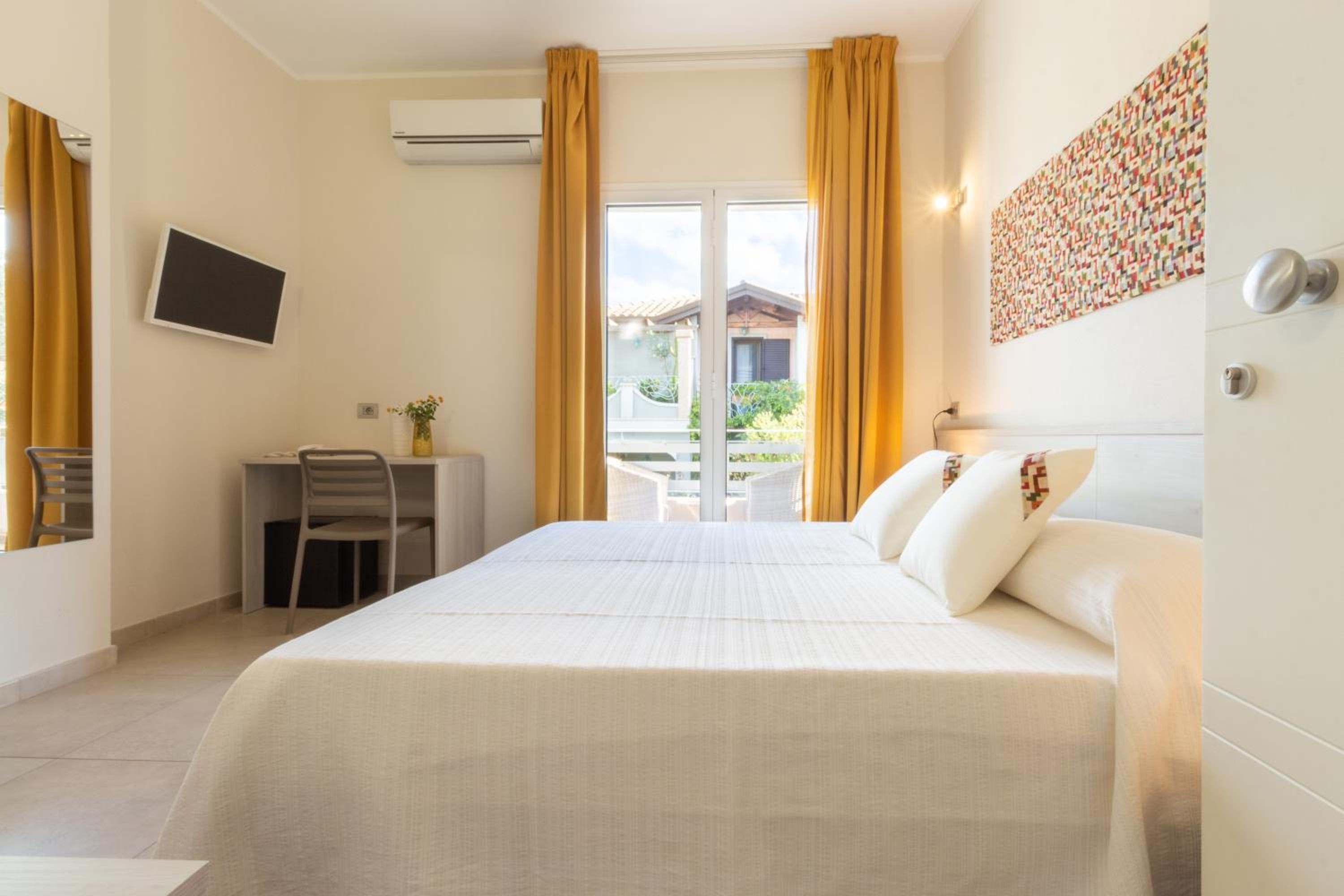 Double Room with Balcony