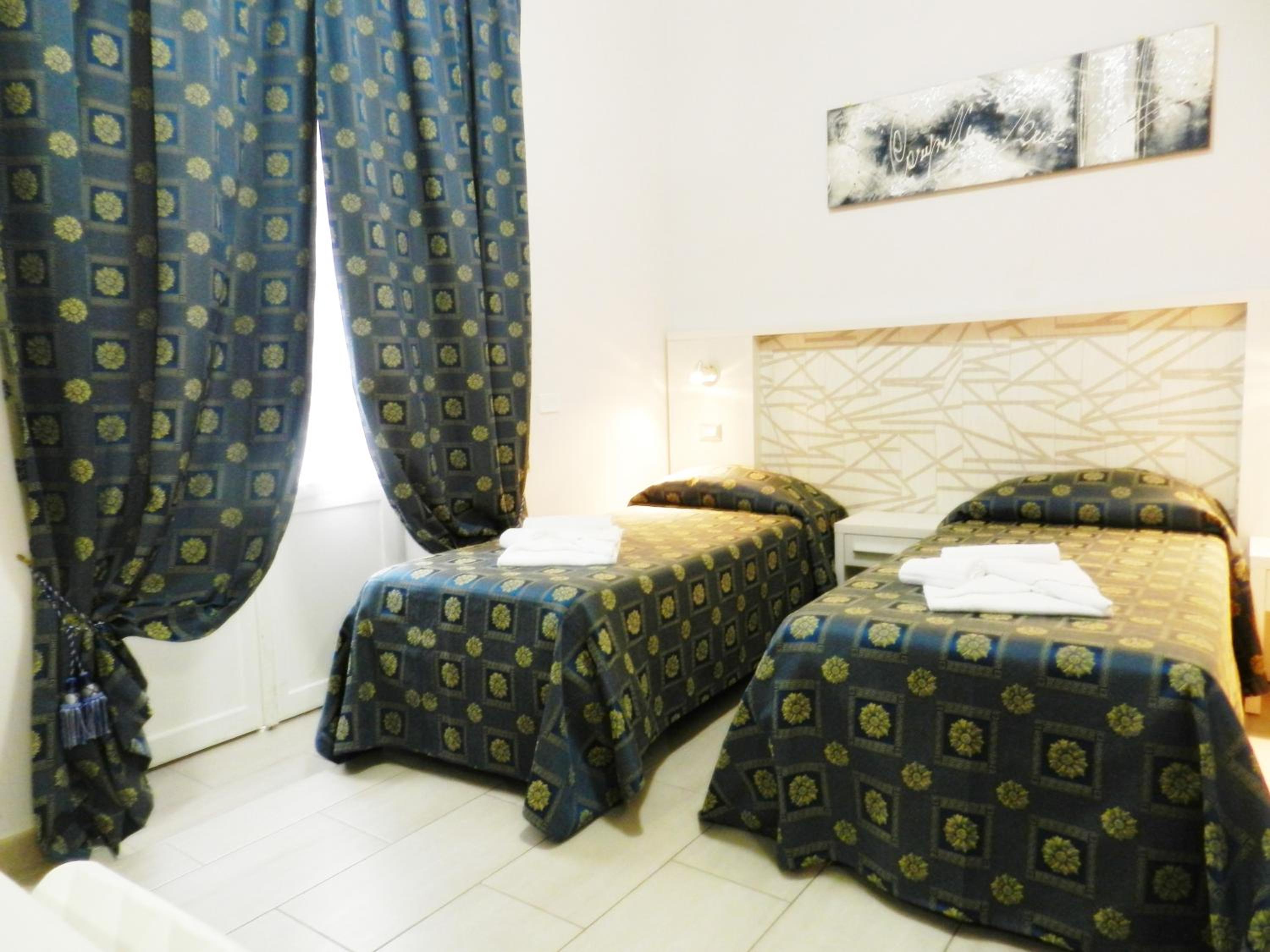 Double or Twin Room photo 1