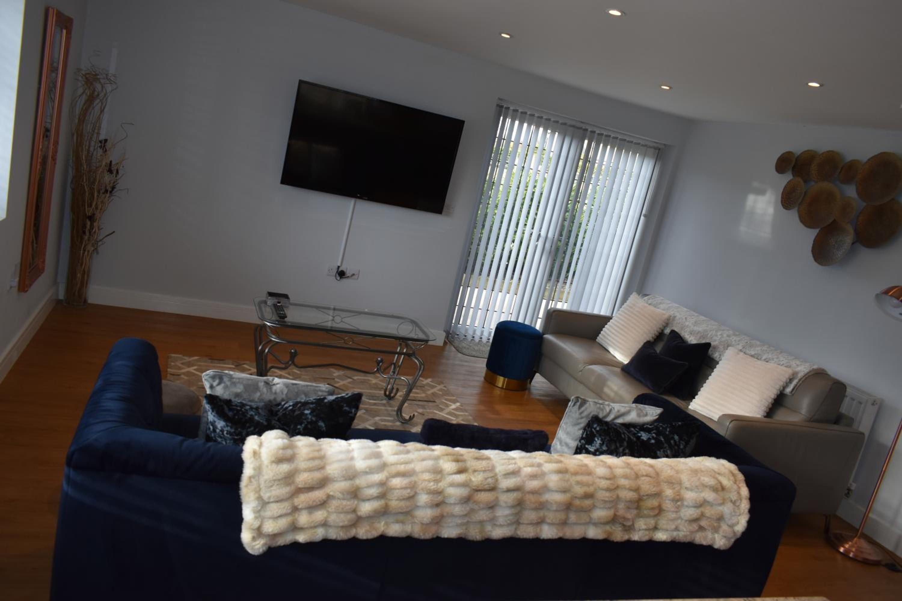 One-Bedroom Apartment - Photo 60