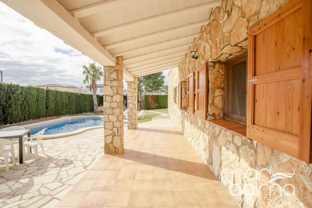 Villa photo 3
