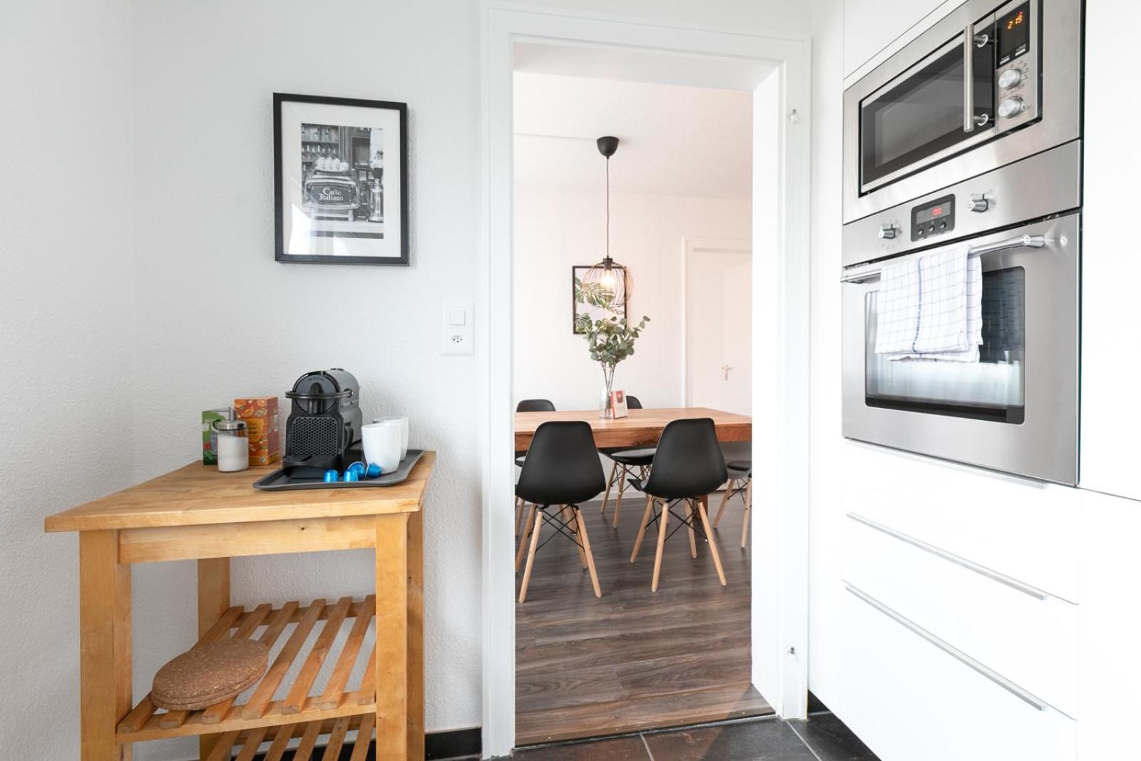 Apartment with View and Balcony photo 3