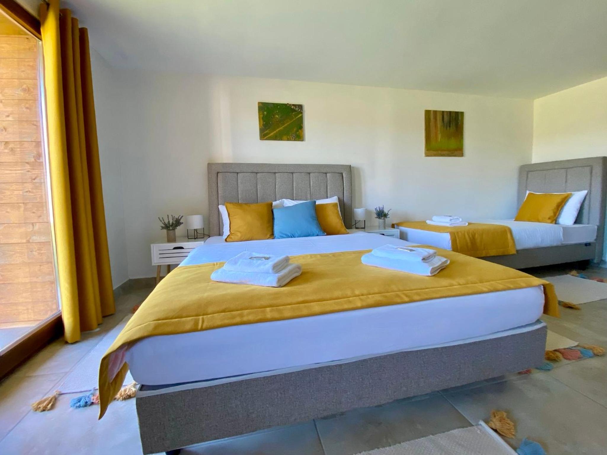 Quadruple Room with Terrace photo 1