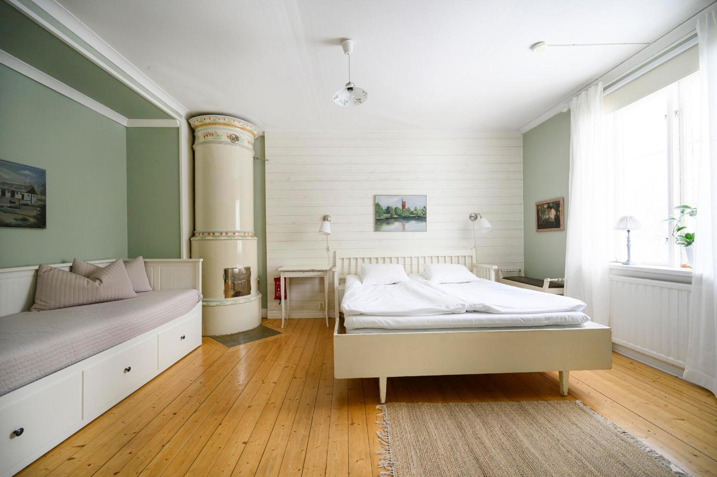 Quadruple Room with Private External Bathroom photo 1
