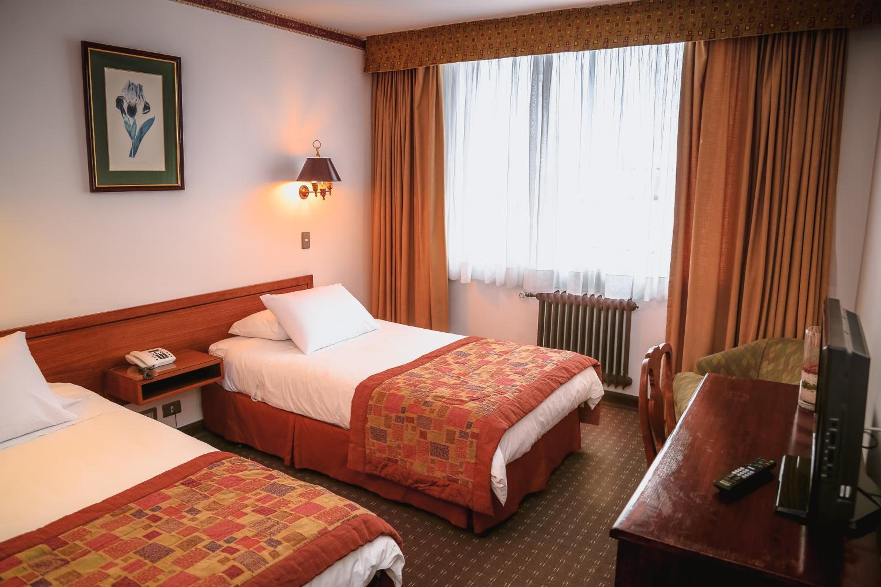 Standard Twin Room photo 1