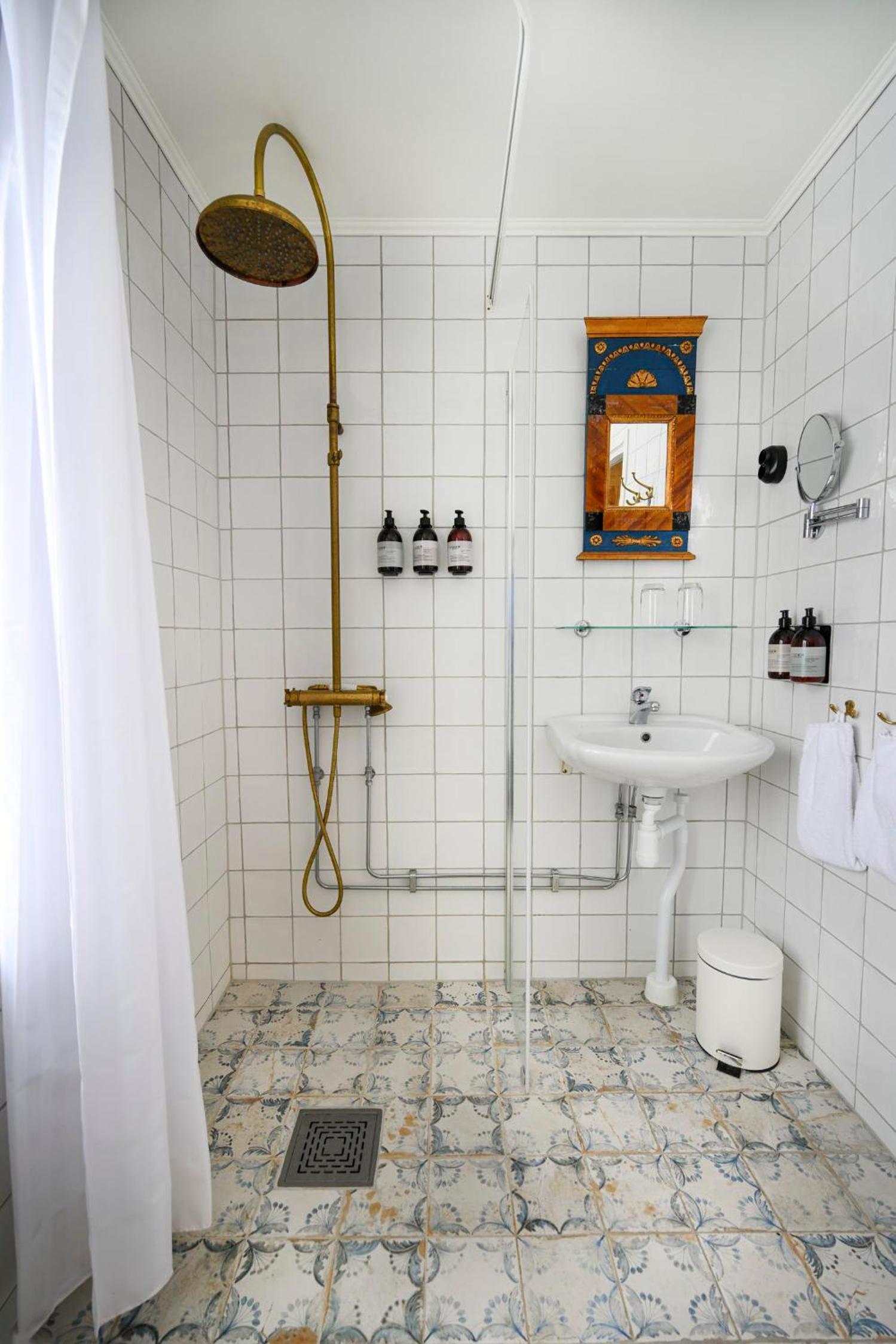 Single Room with Private External Bathroom photo 3