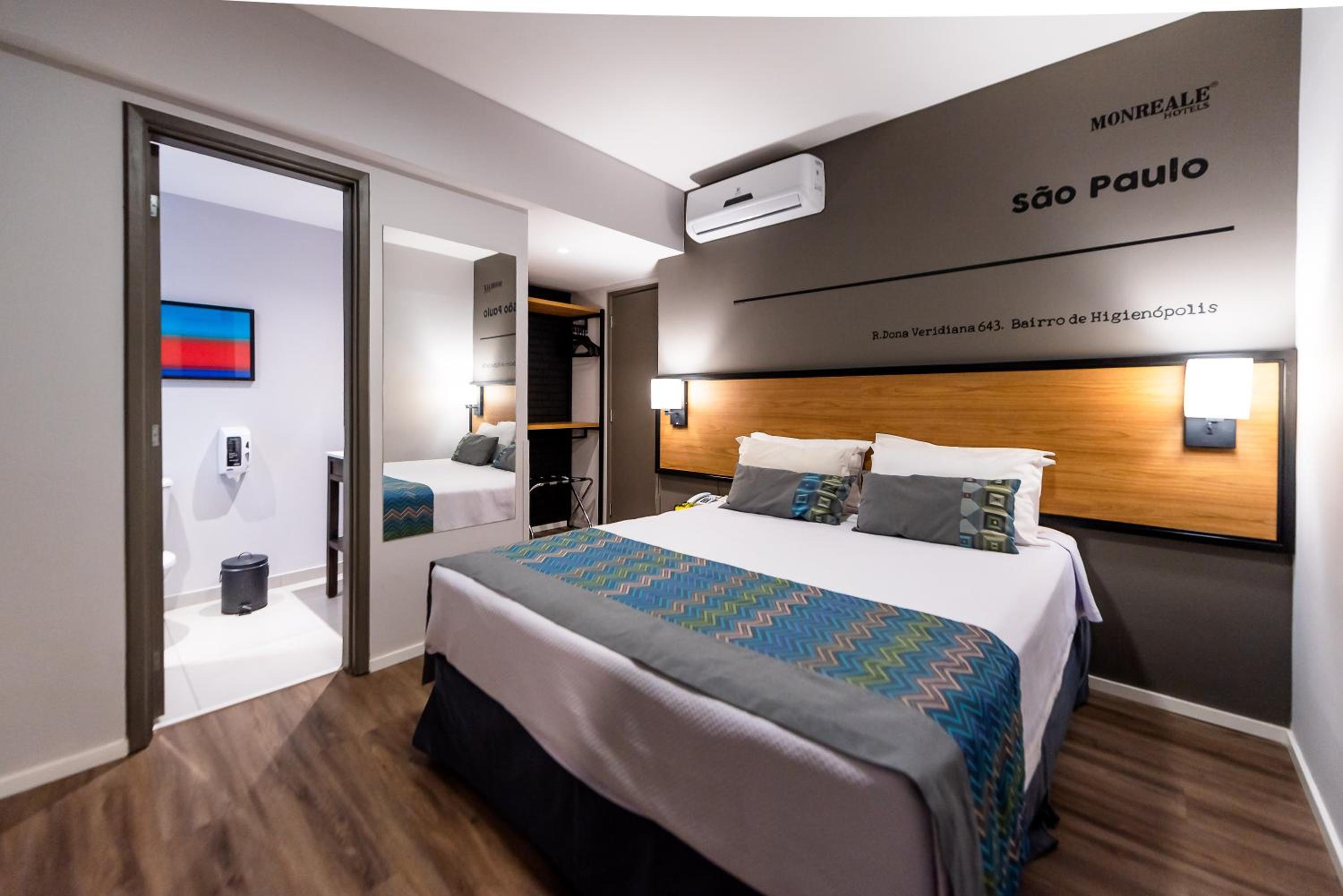 Standard Triple Room ( 3 Single Beds)