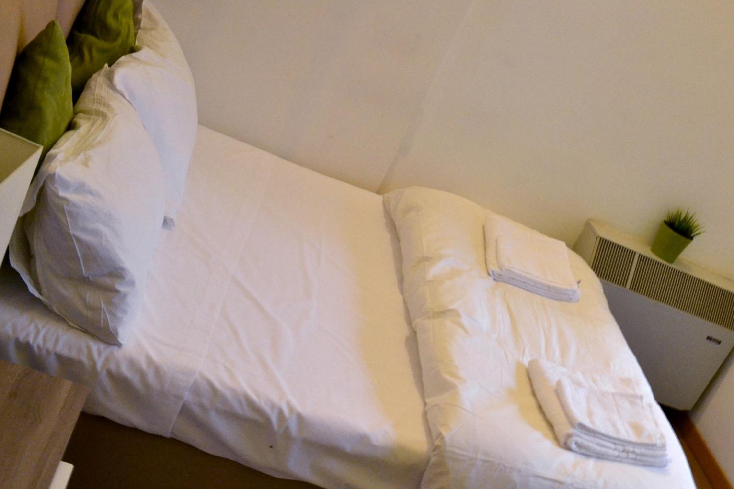 Economy Double Room photo 3