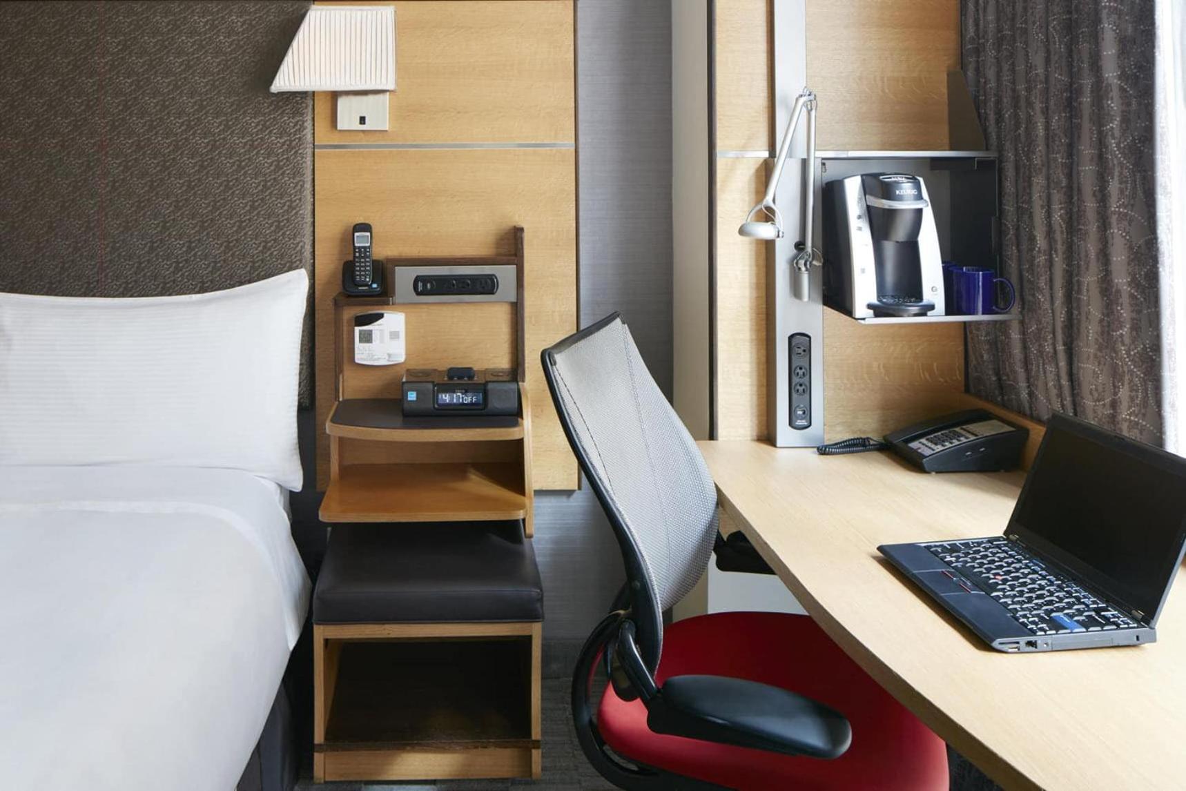 Double Room thumbnail 5