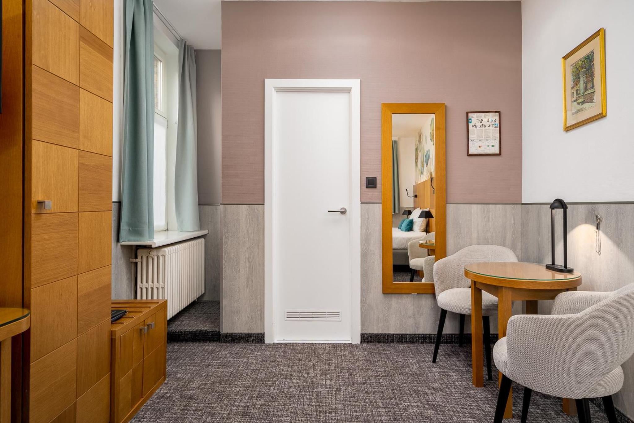 Superior Double Room - Photo 8
