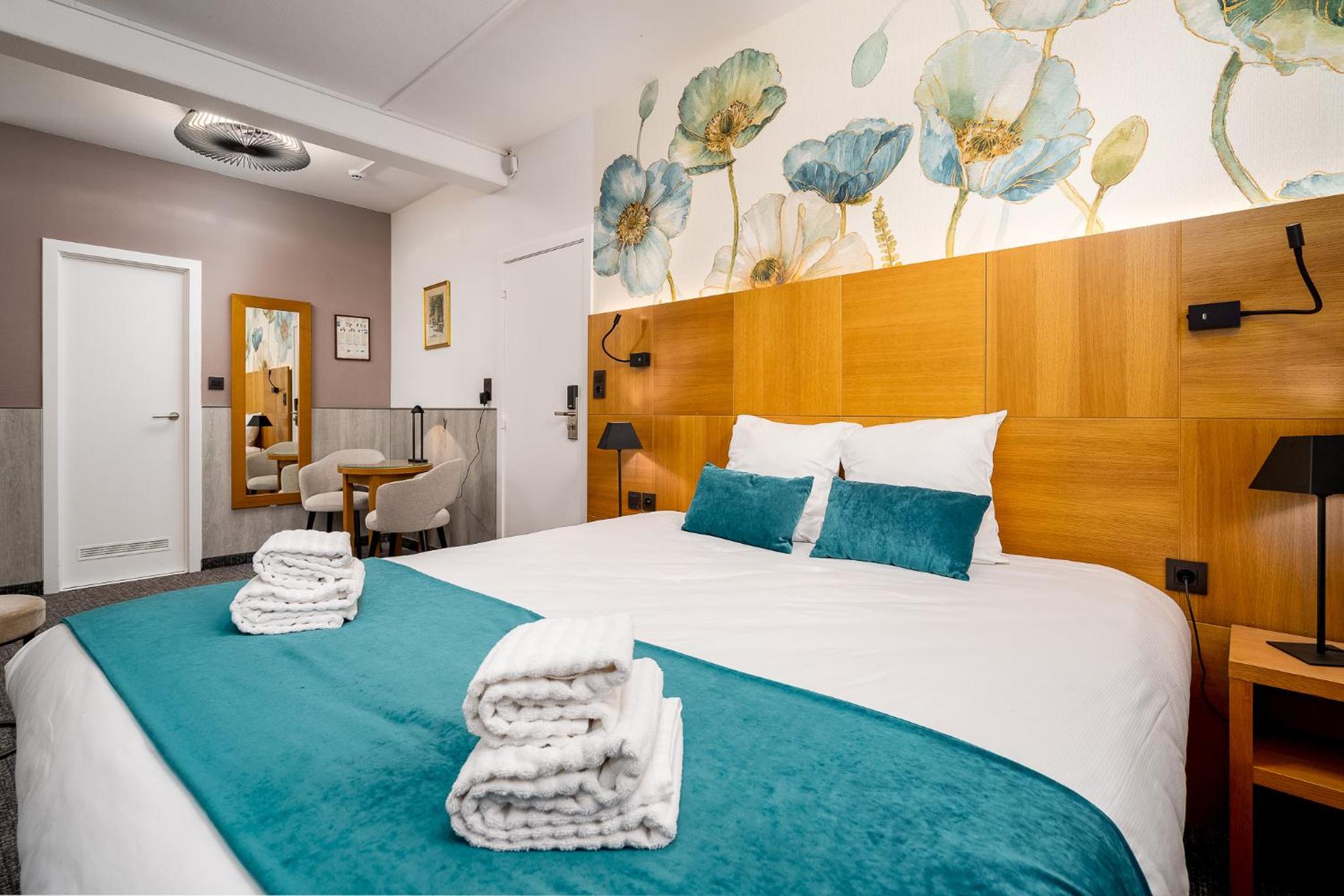 Superior Double Room - Photo 2
