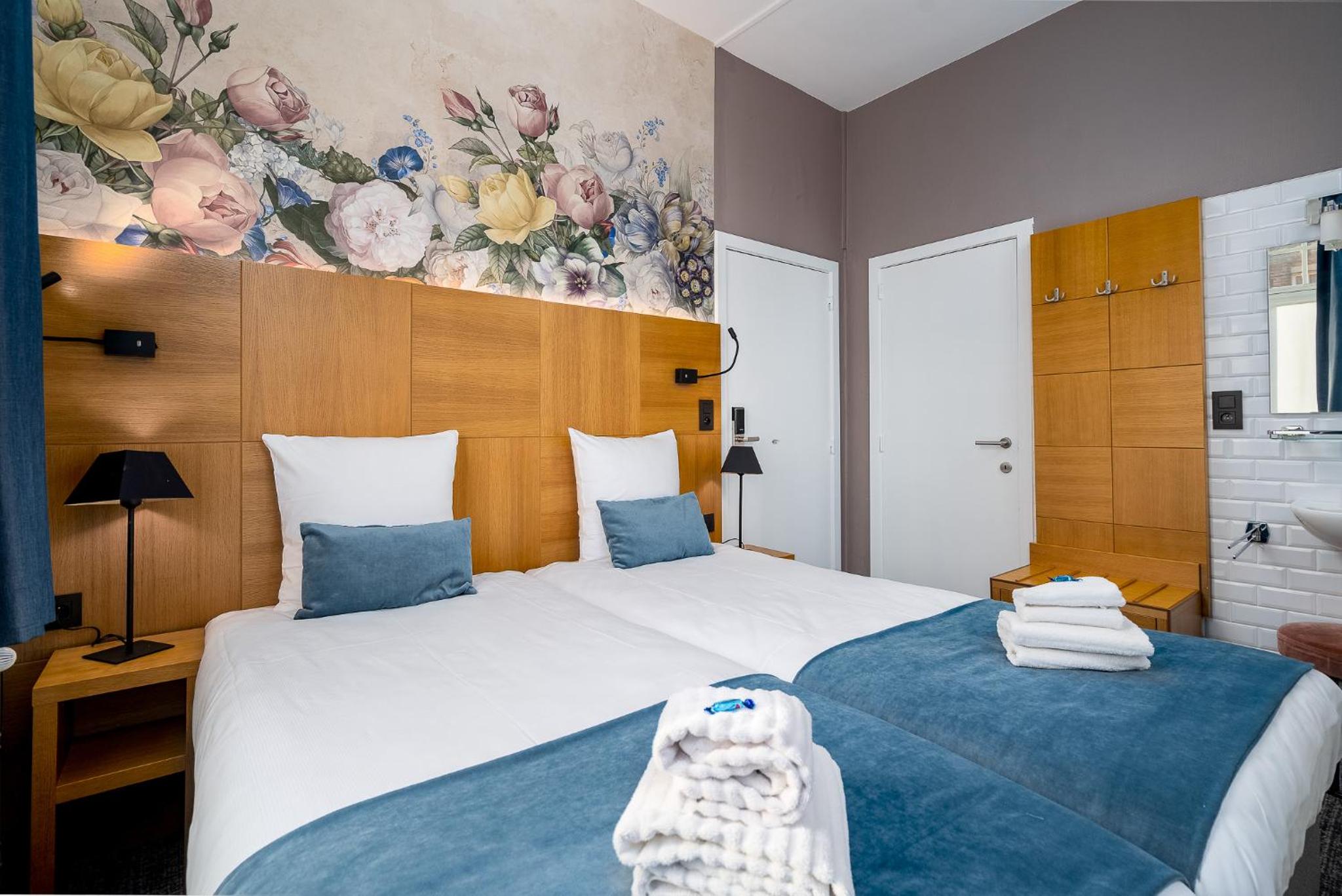 Quadruple Room - Photo 5