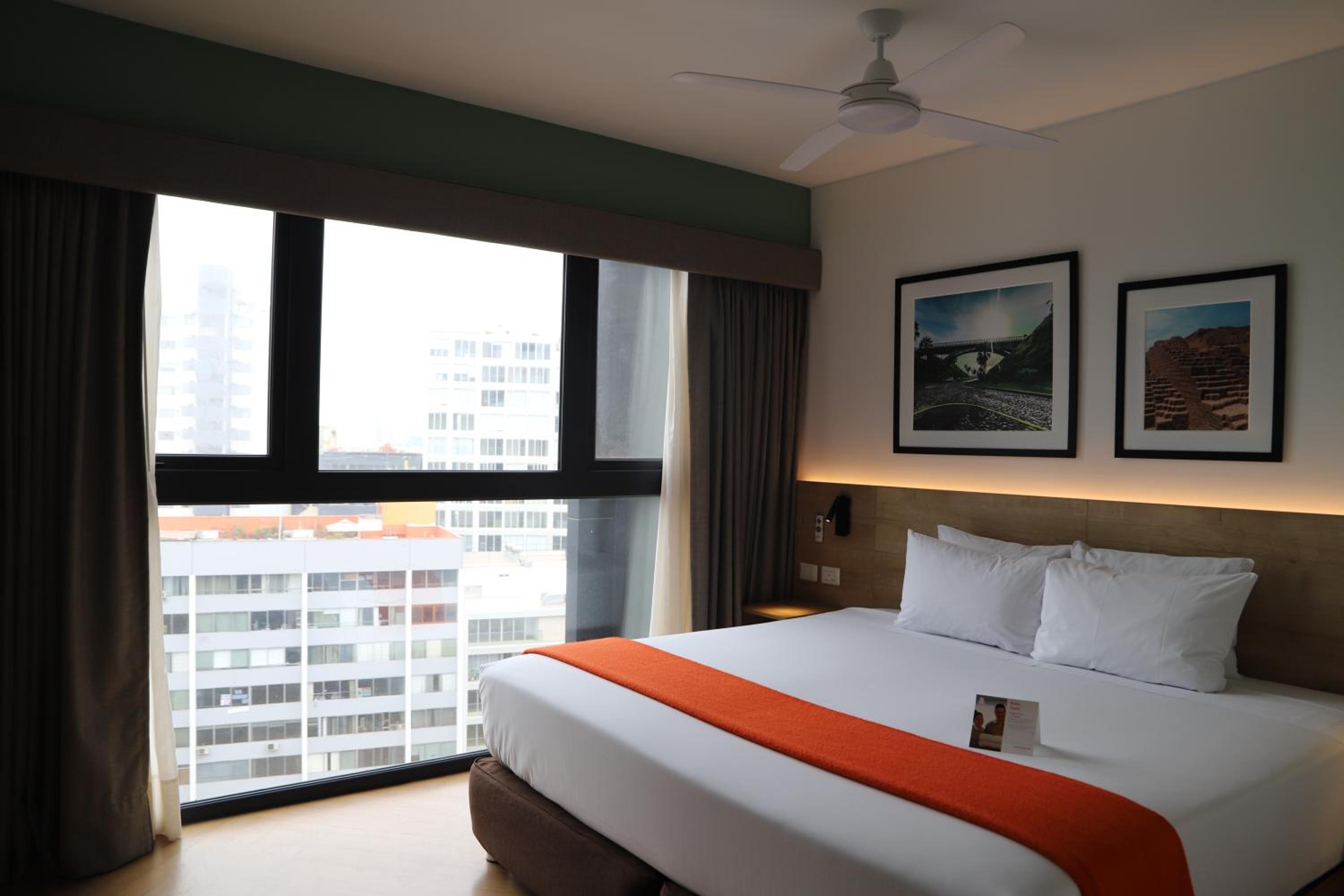 King Room - Disability Access photo 1