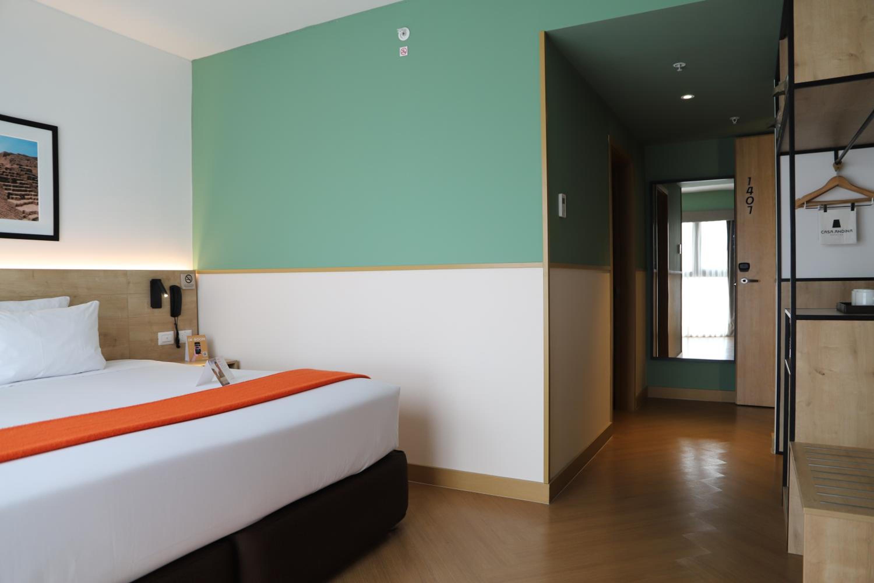 King Room - Disability Access photo 2