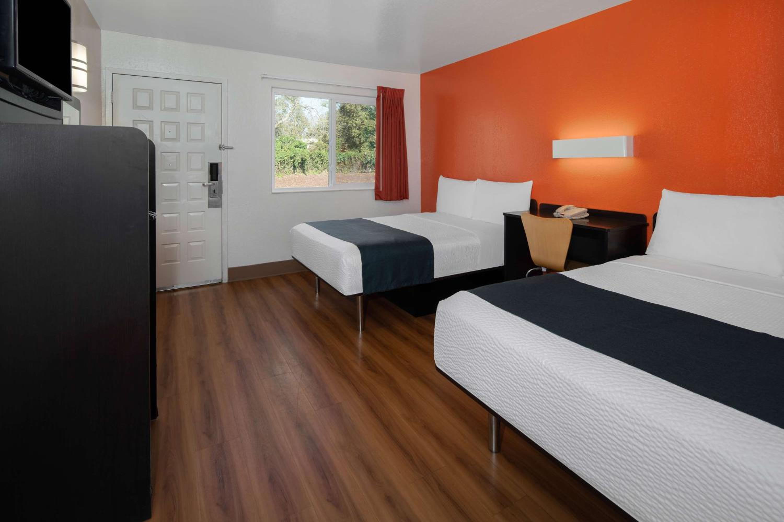 Quadruple Room photo 2
