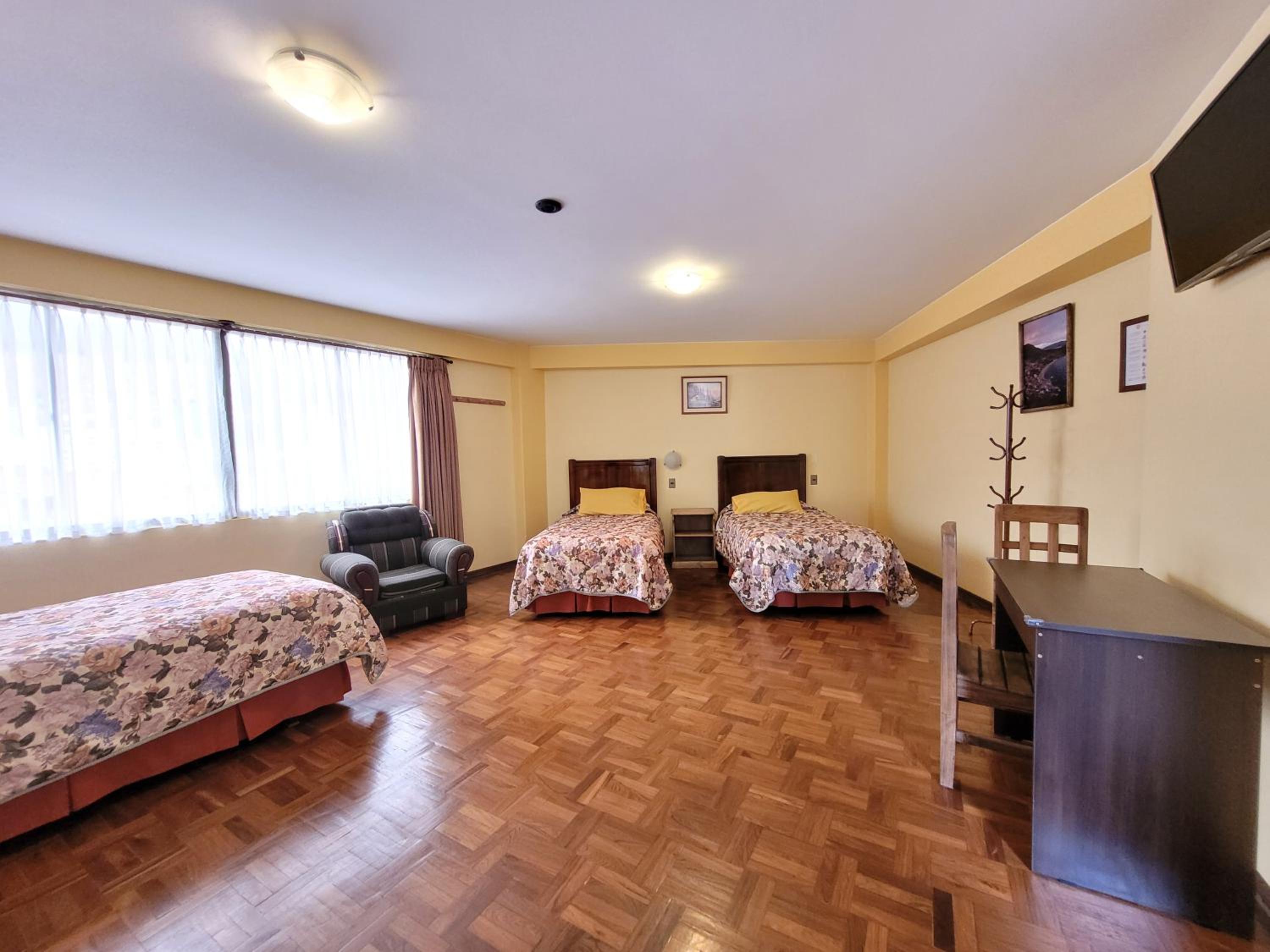 Triple Room photo 2