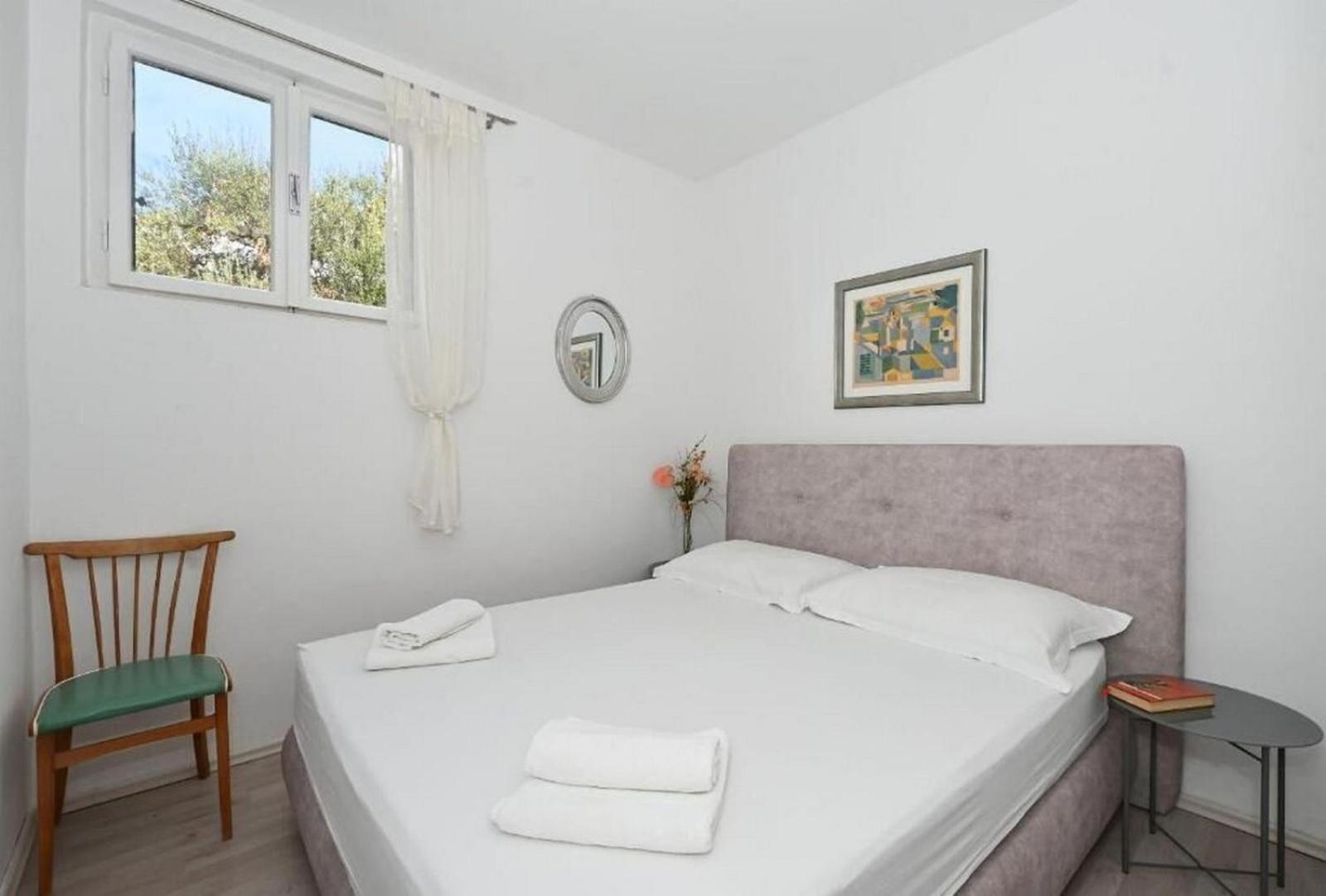 Two-Bedroom Apartment Standard photo 1
