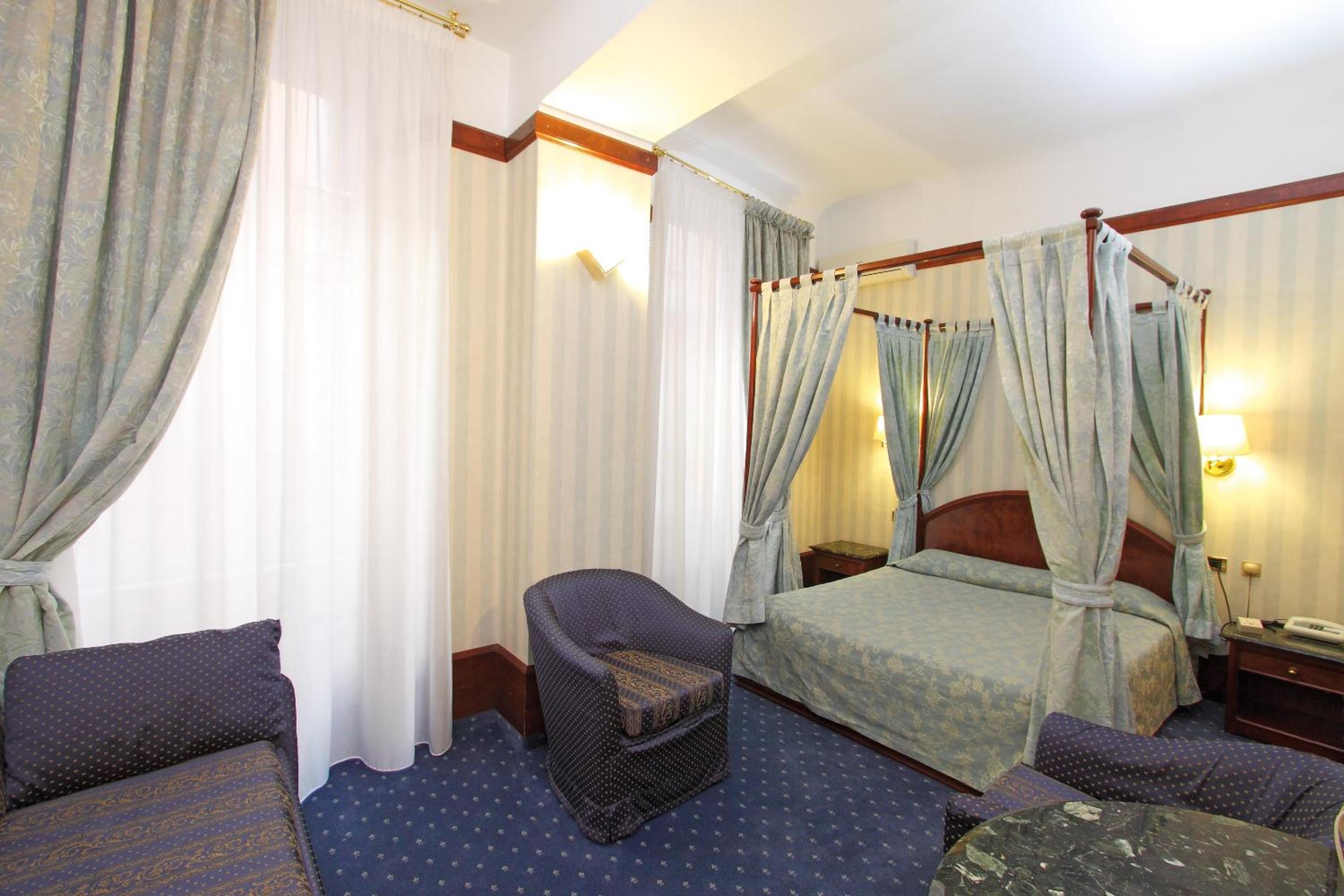 Triple Room photo 3