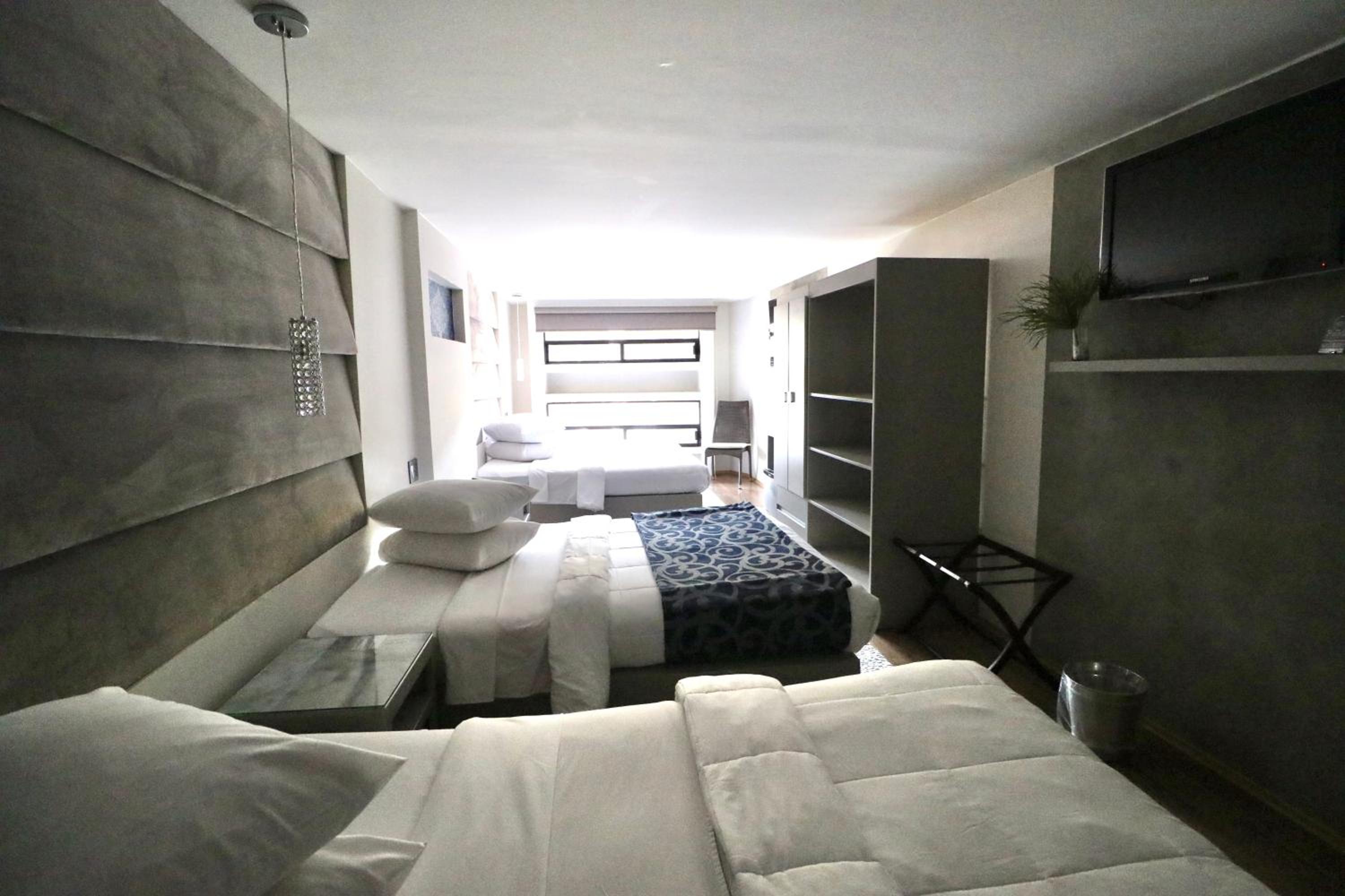 Family Suite photo 3