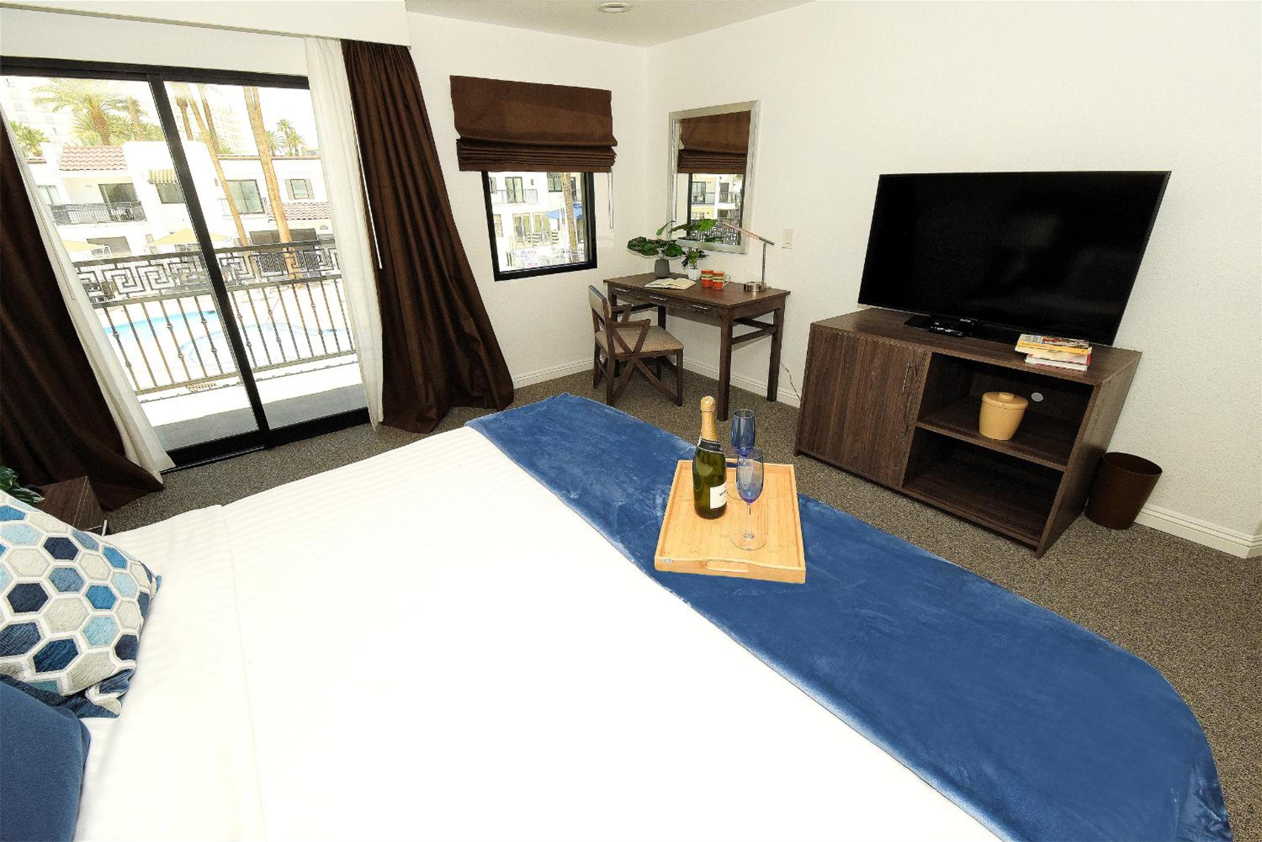 RKV KING ROOM WITH COURTYARD VIEW - Photo 13