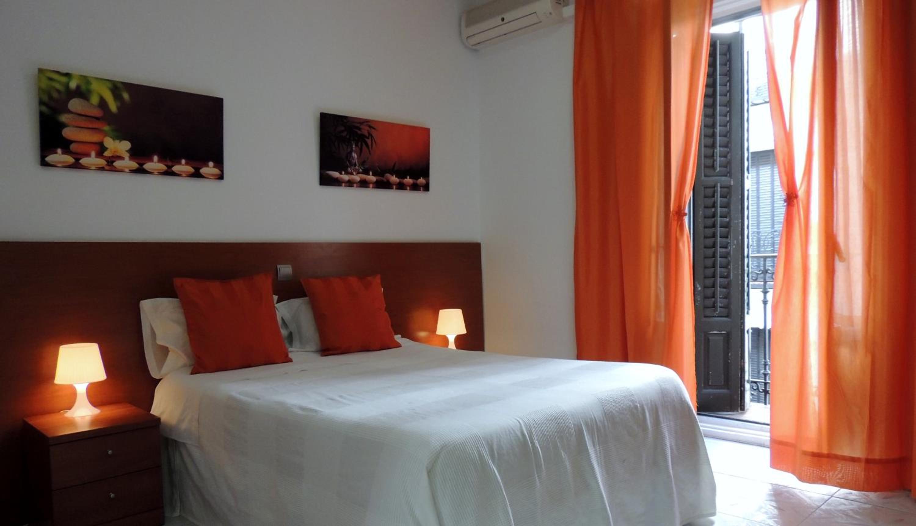Double Room with Balcony photo 2