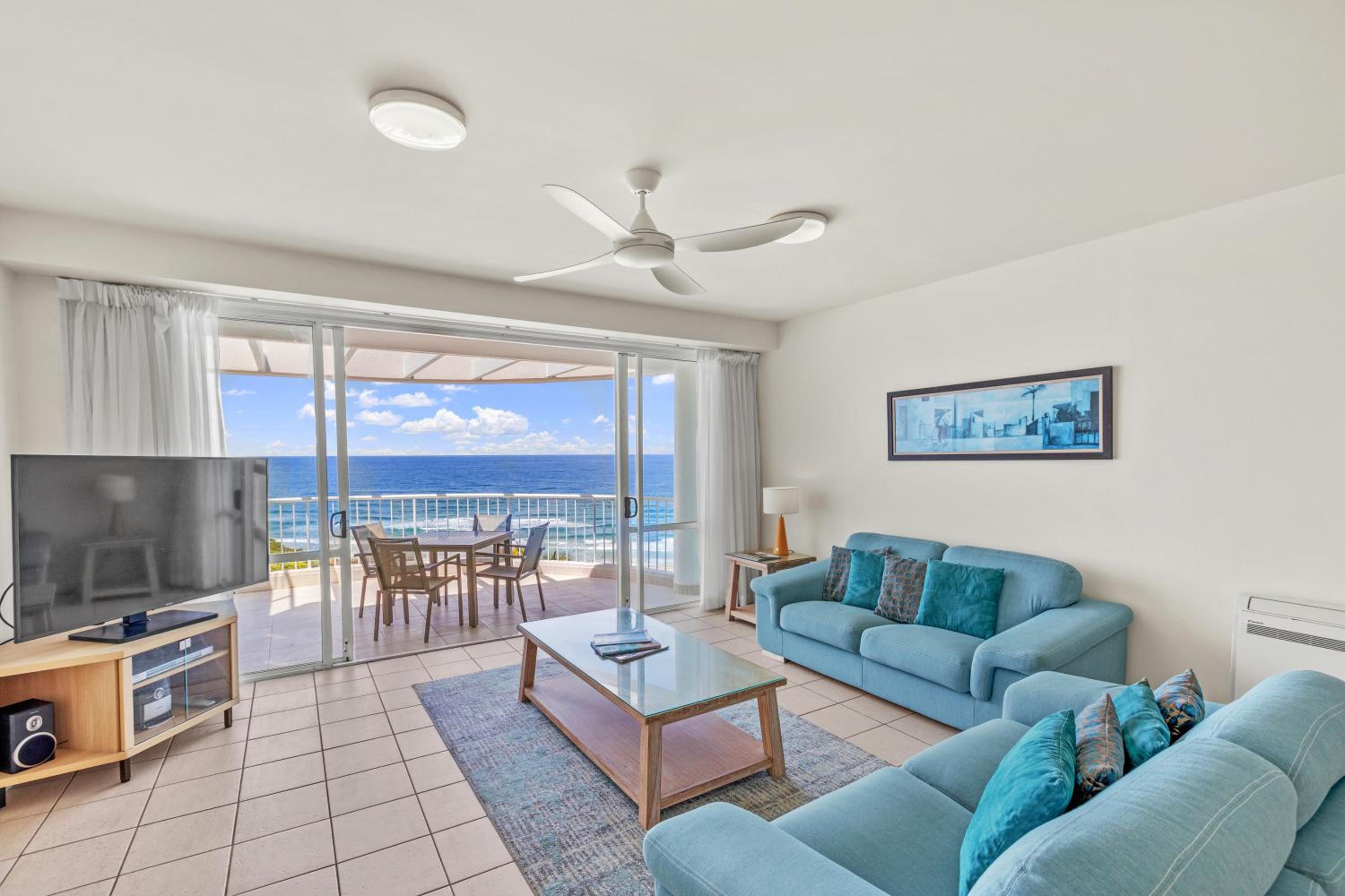 One-Bedroom Apartment - Penthouse  photo 1
