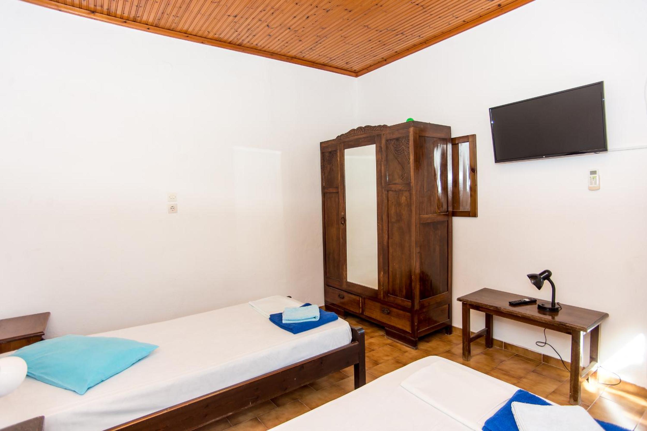 Two-Bedroom House photo 1
