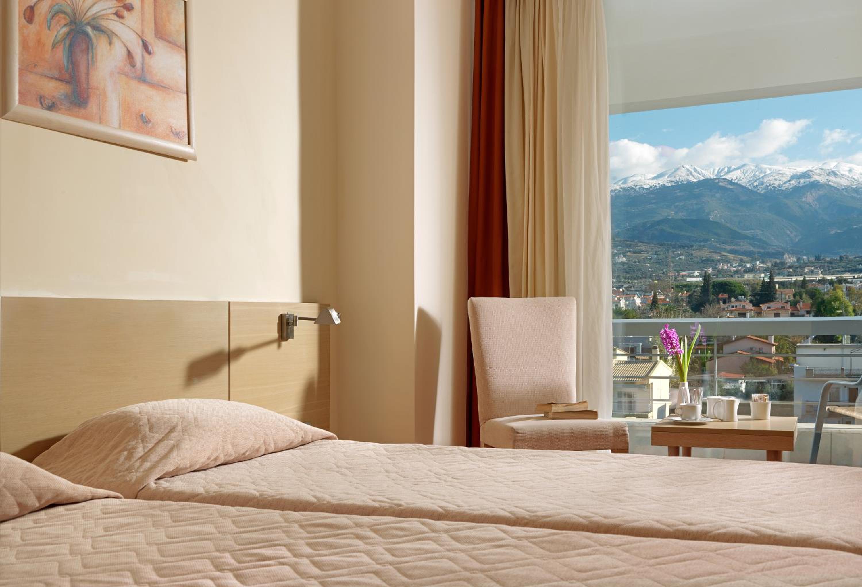 Double Room with Mountain View - Photo 2