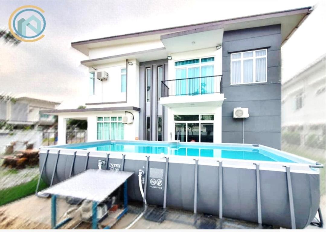 Villa With Private Pool