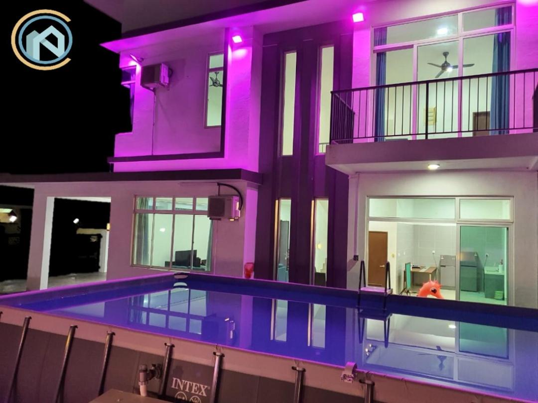 Villa With Private Pool photo 2