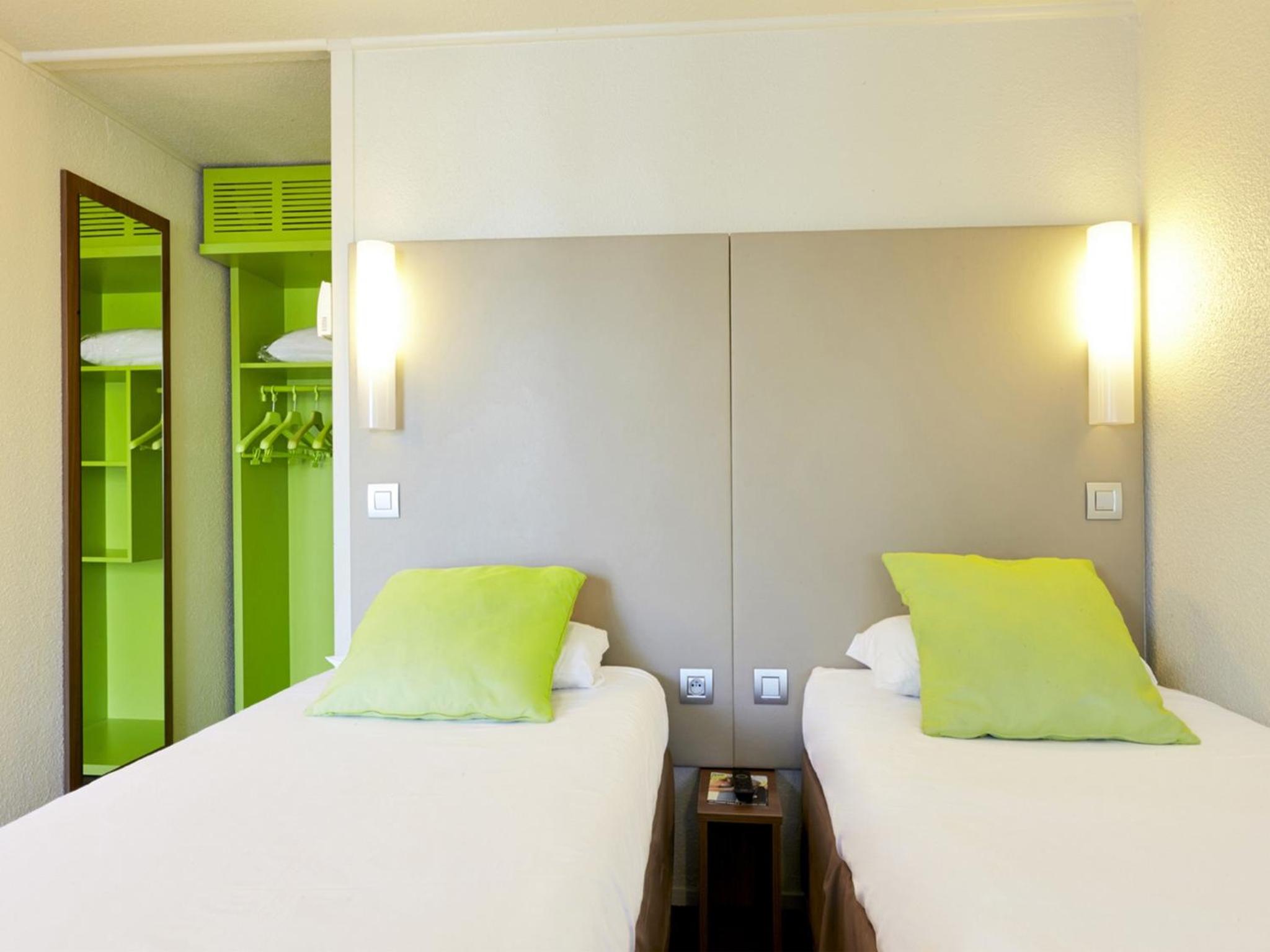 Twin Room - Photo 6