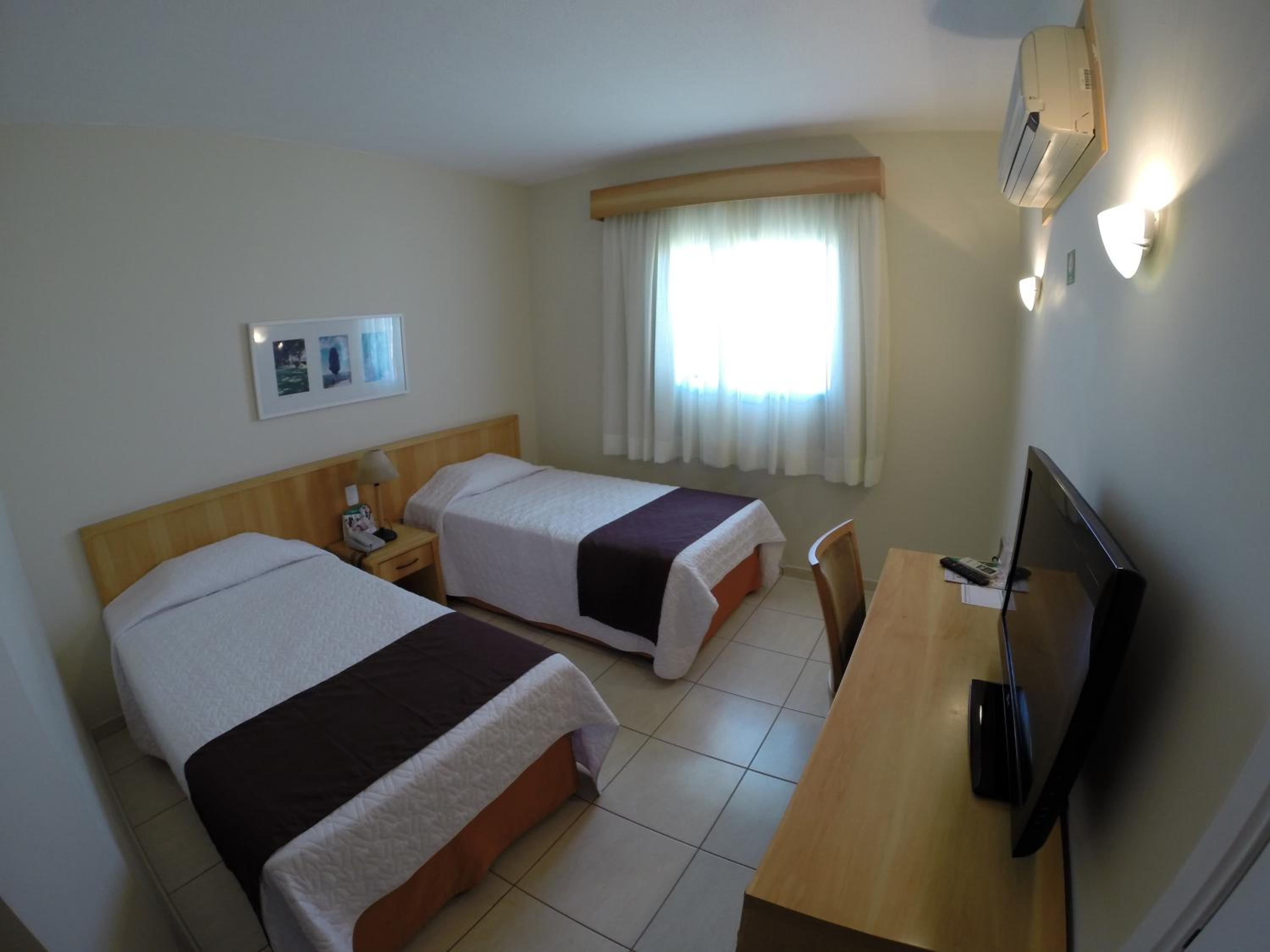 Deluxe Triple Room - Photo 3