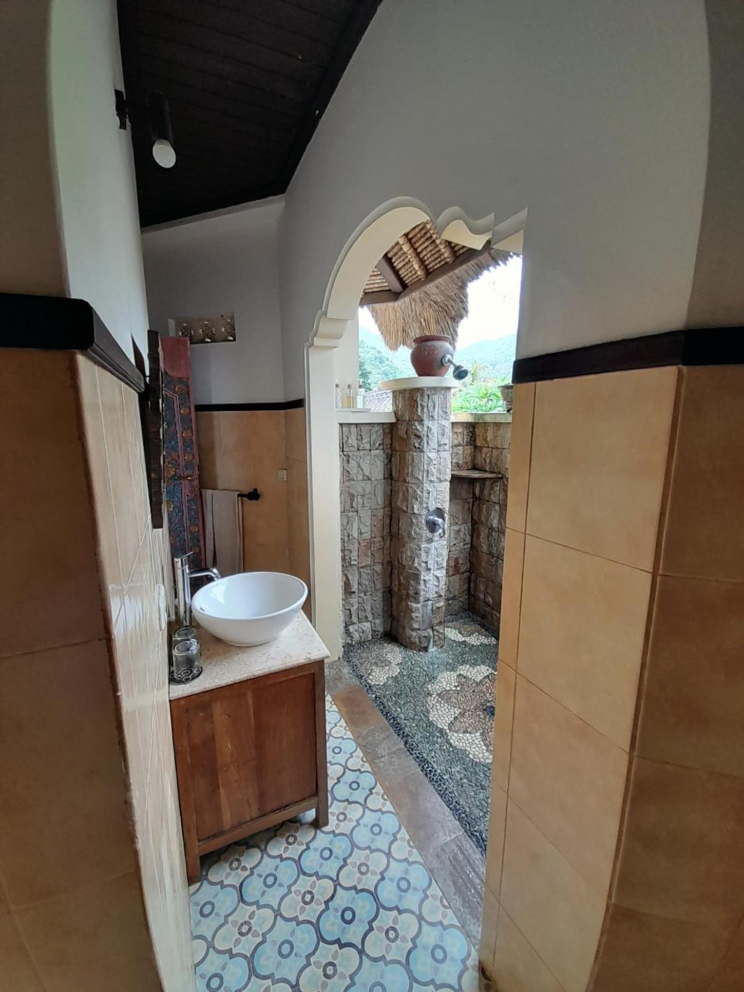 Two-Bedroom Beachfront Villa - Photo 20