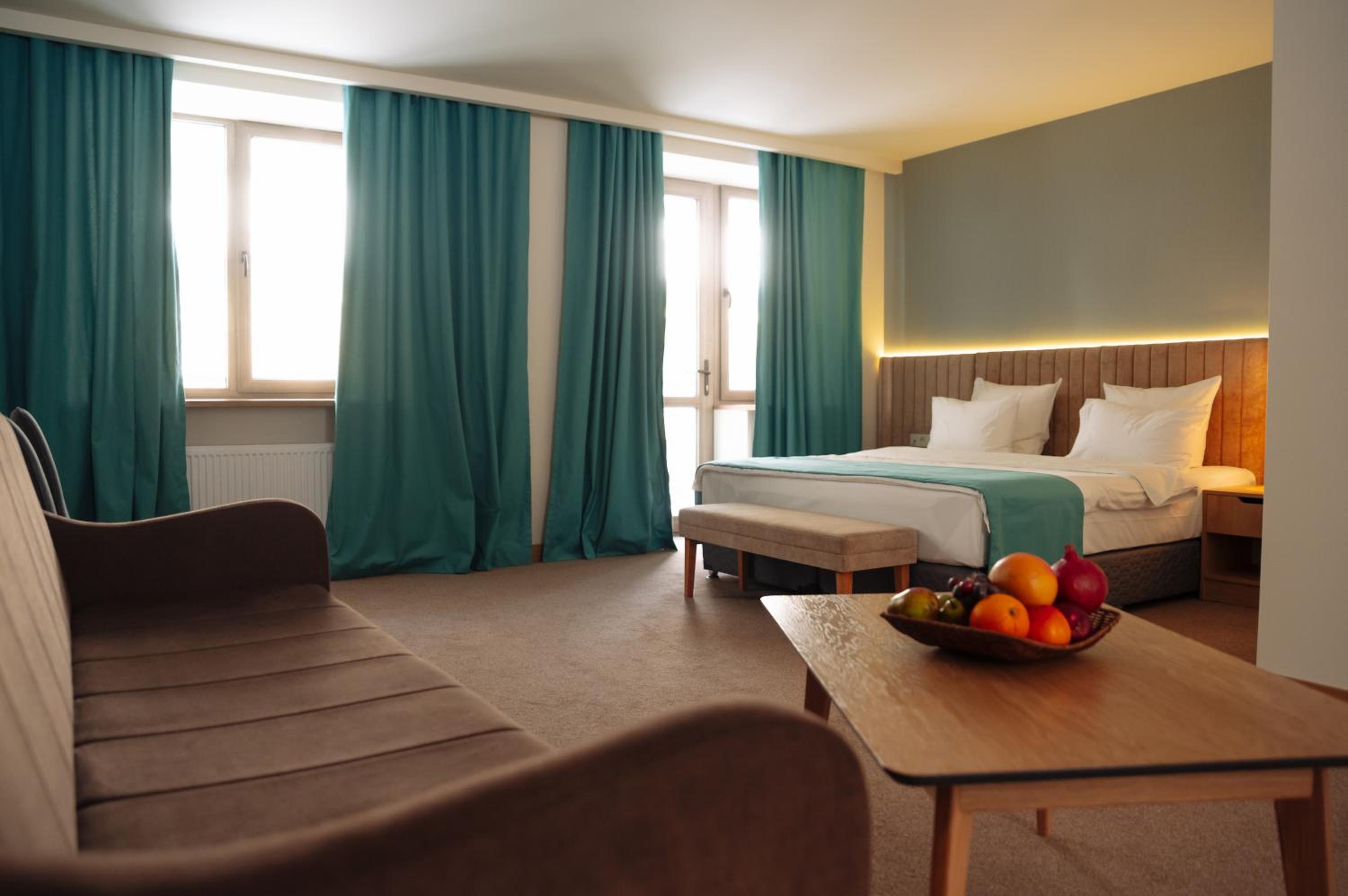 Deluxe Double or Twin Room with Balcony photo 1