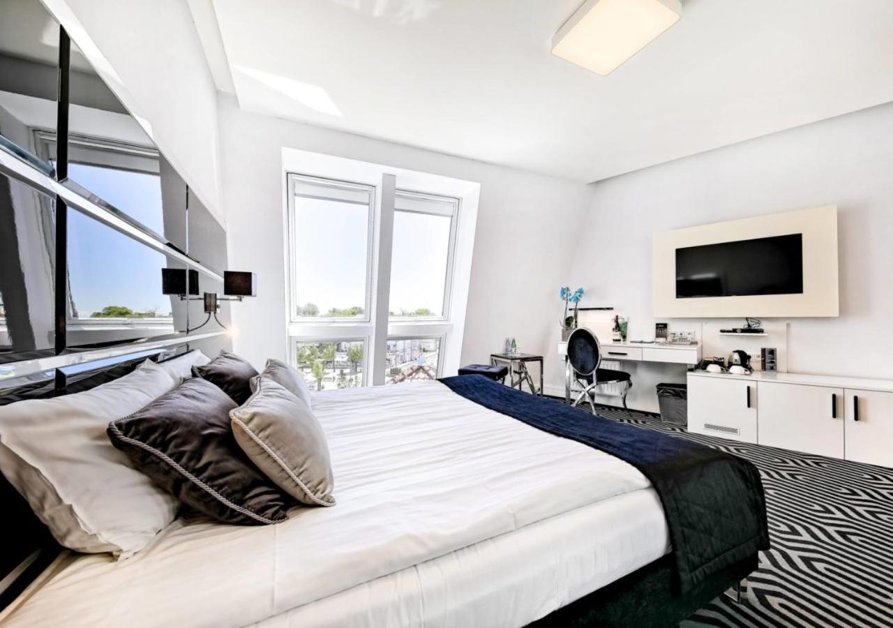 Classic Premium Double Room - Photo 1