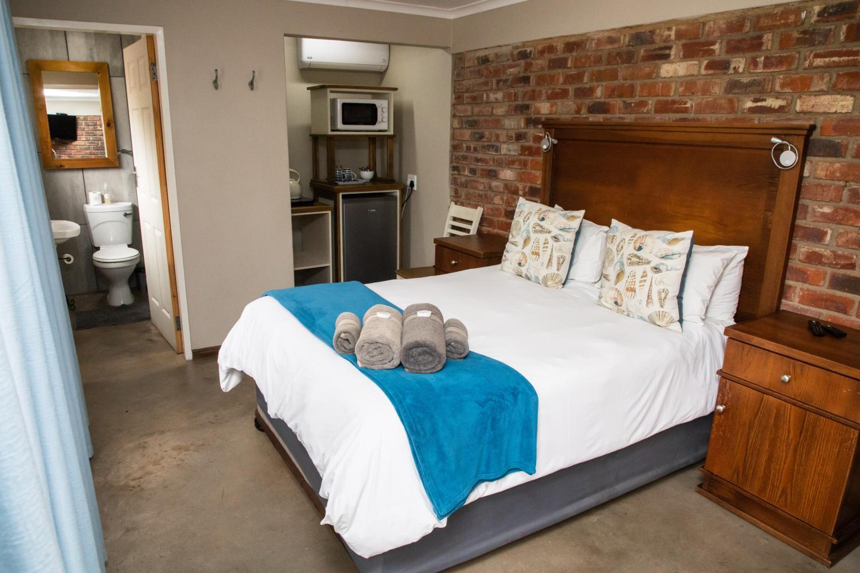 Standard Double Room - Photo 1