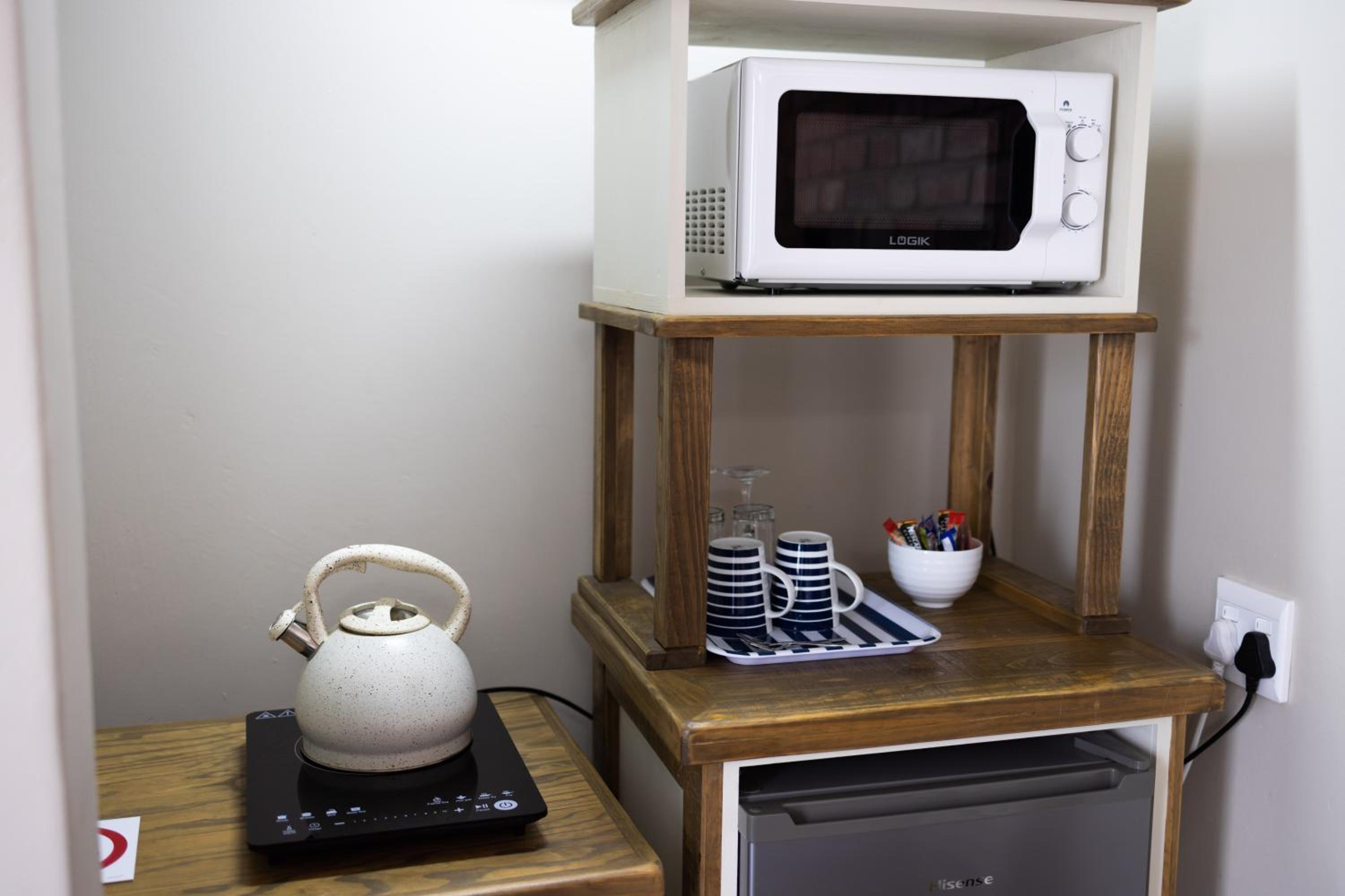 Standard Double Room - Photo 4
