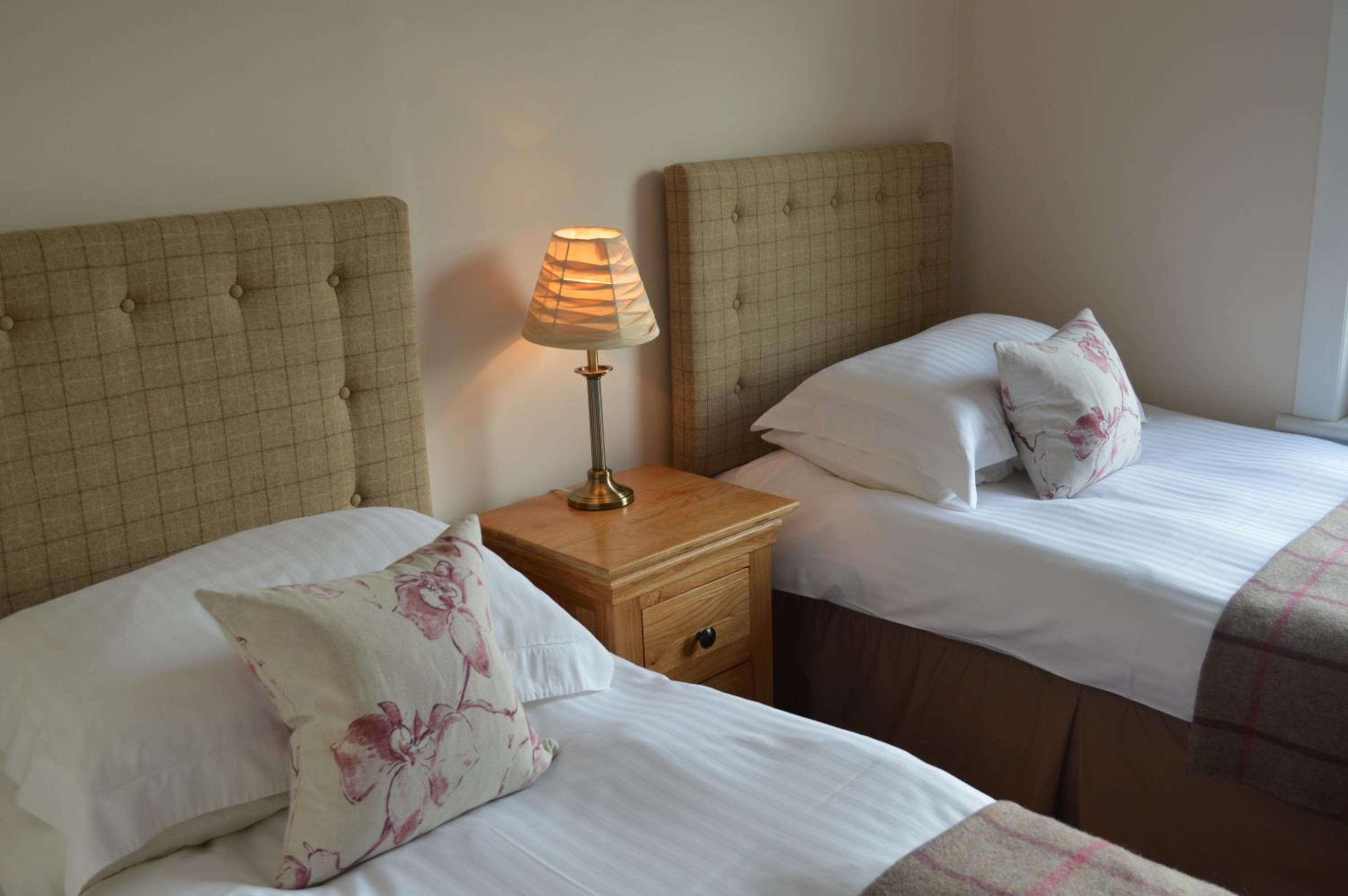 Standard Twin Room photo 2