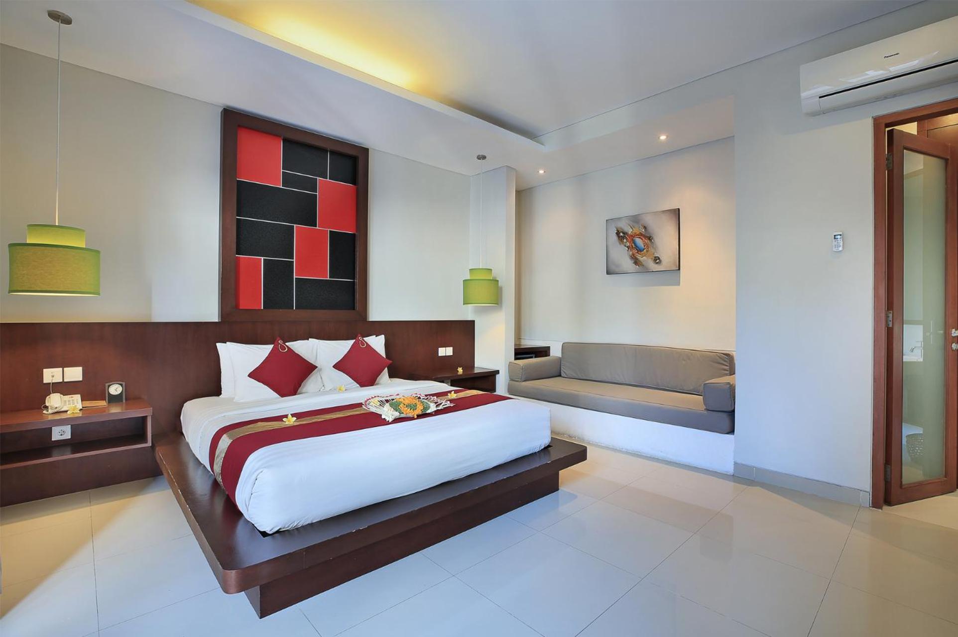 Free Airport Pick Up at One-Bedroom Pool Villa