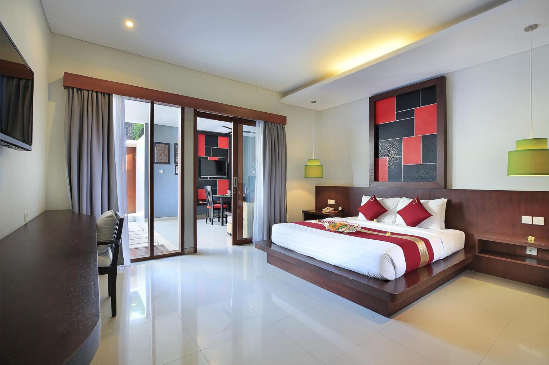 Free Airport Pick Up at One-Bedroom Pool Villa