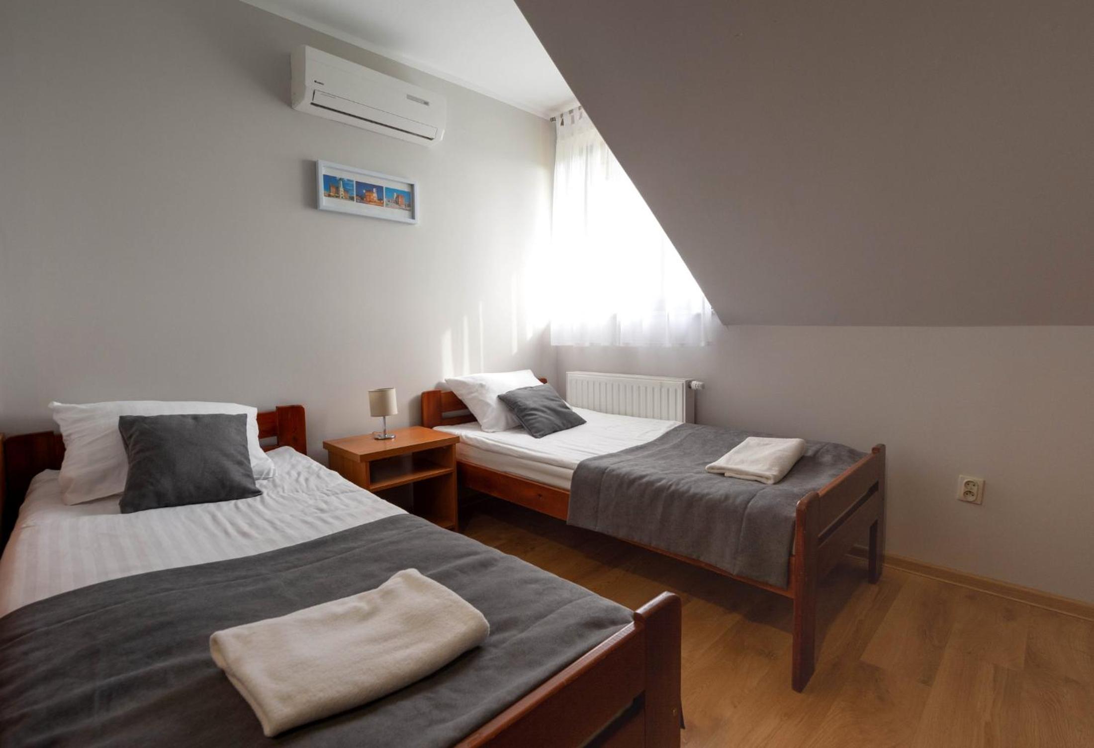 Twin Room photo 1