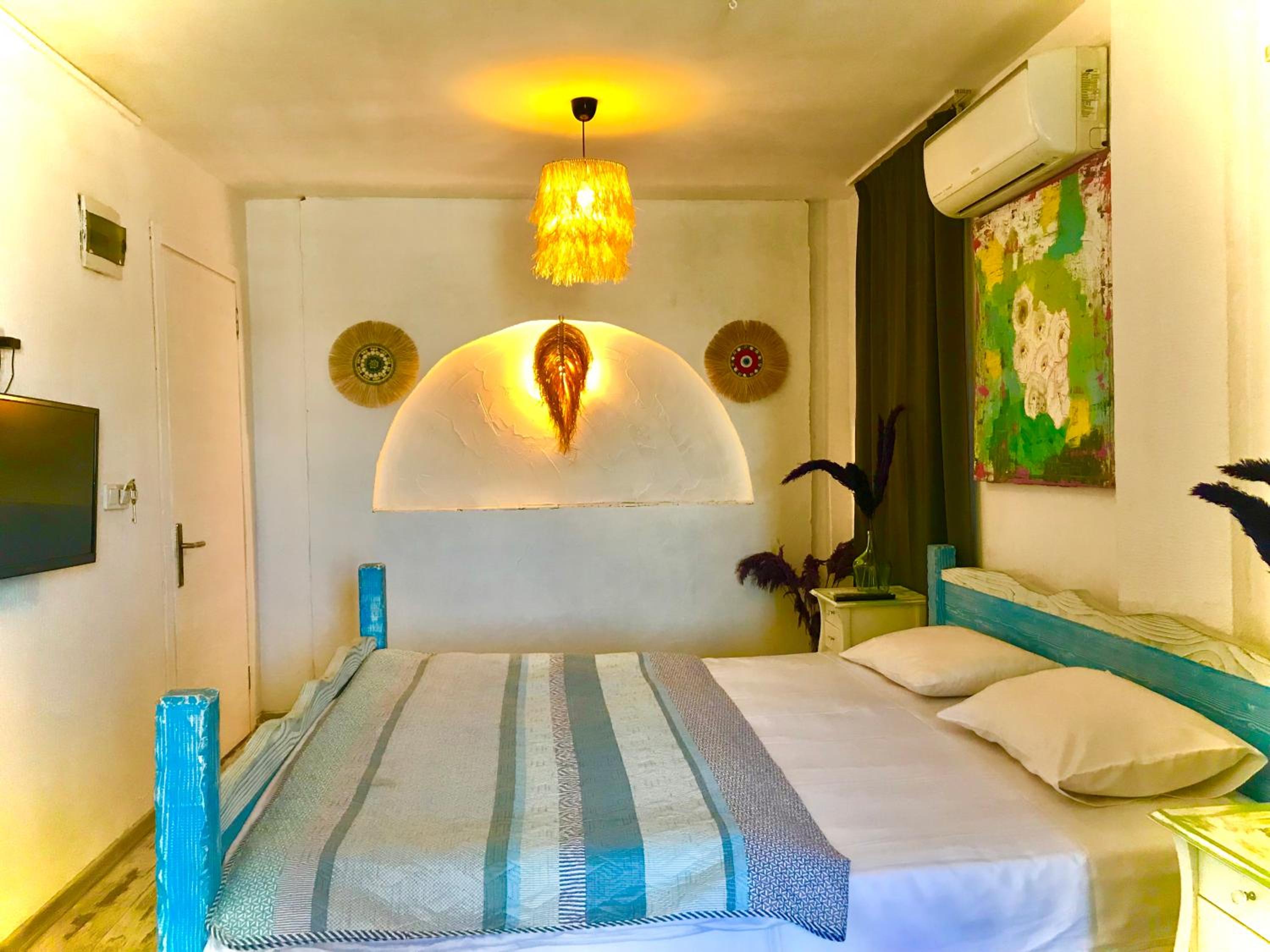Double Room with Balcony and Sea View