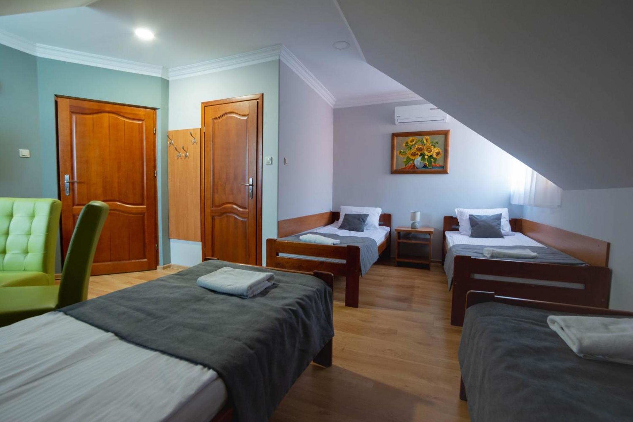 Quadruple Room photo 3