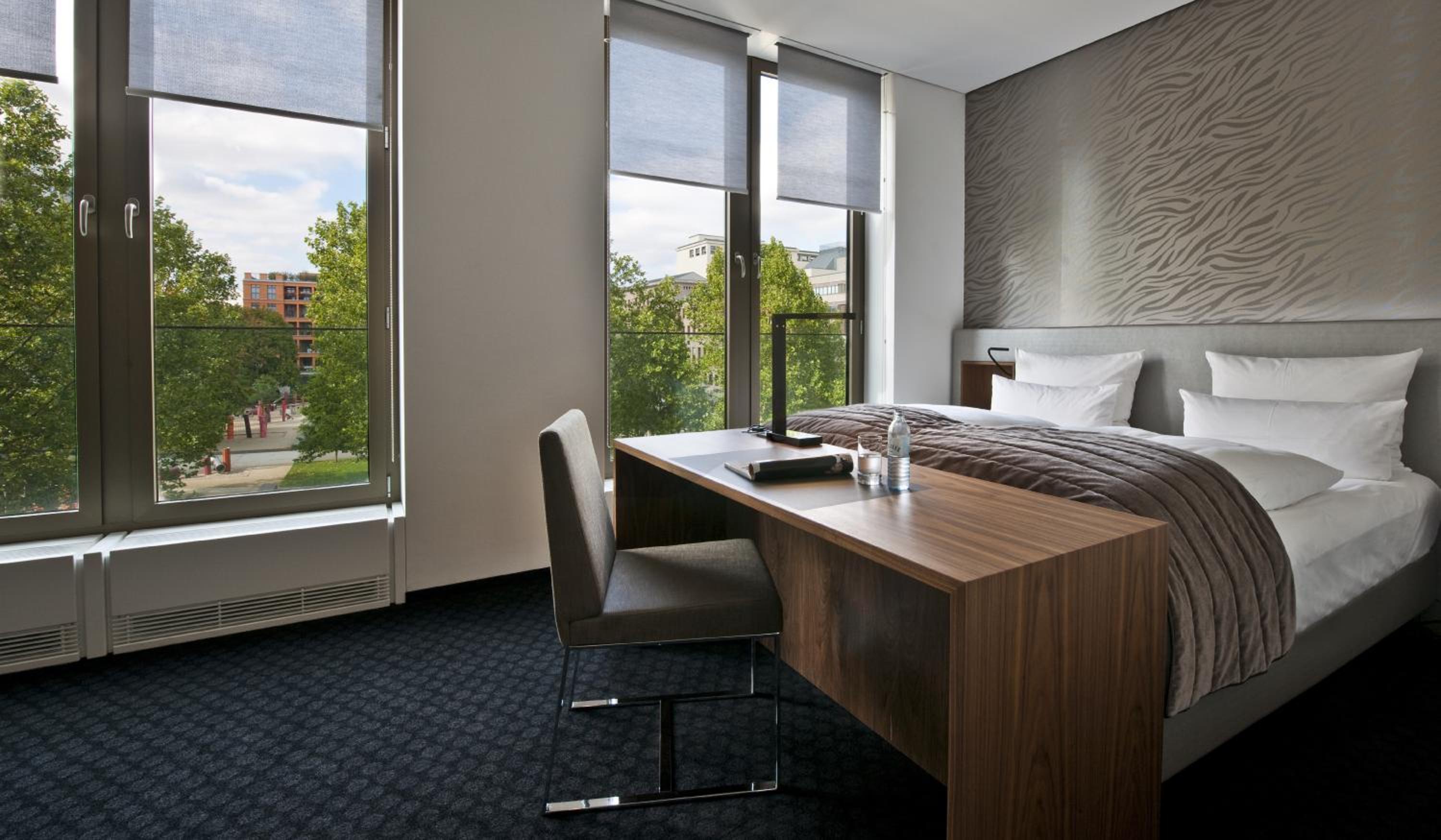 Deluxe Double Room photo 3