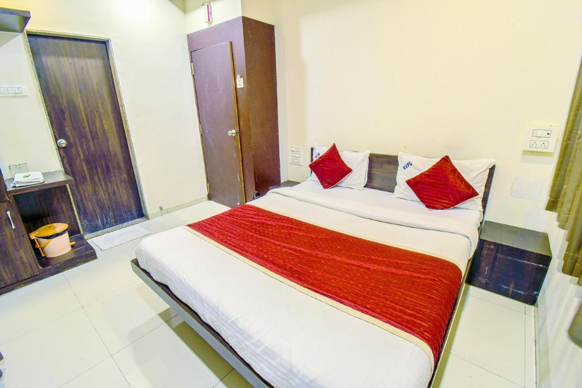 Standard Double Room with Fan photo 2