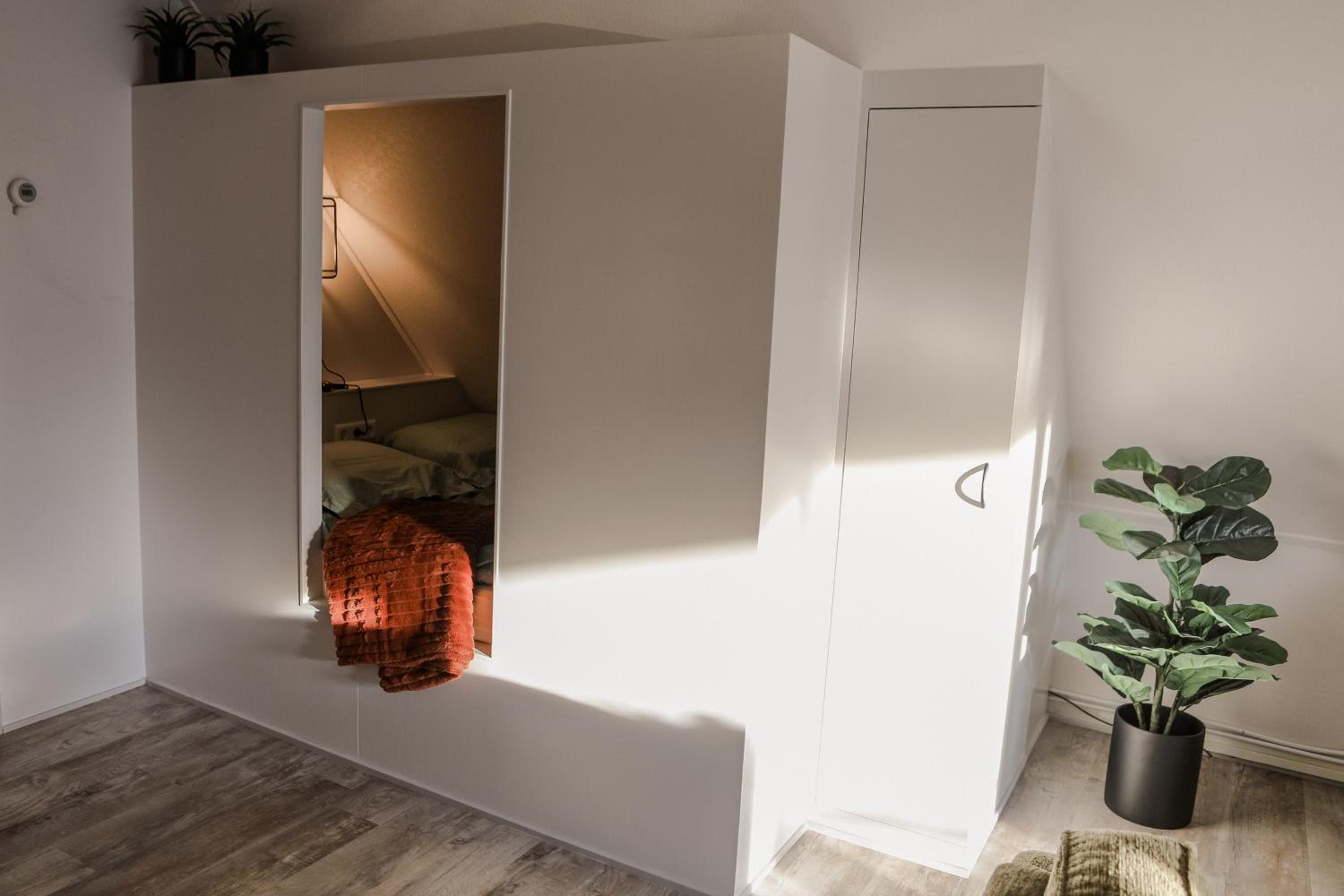 Three-Bedroom Apartment photo 2