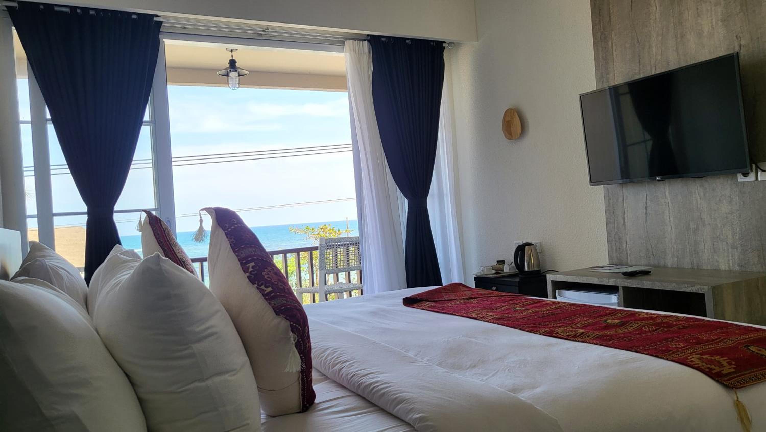 Natuna Ocean View - Photo 1