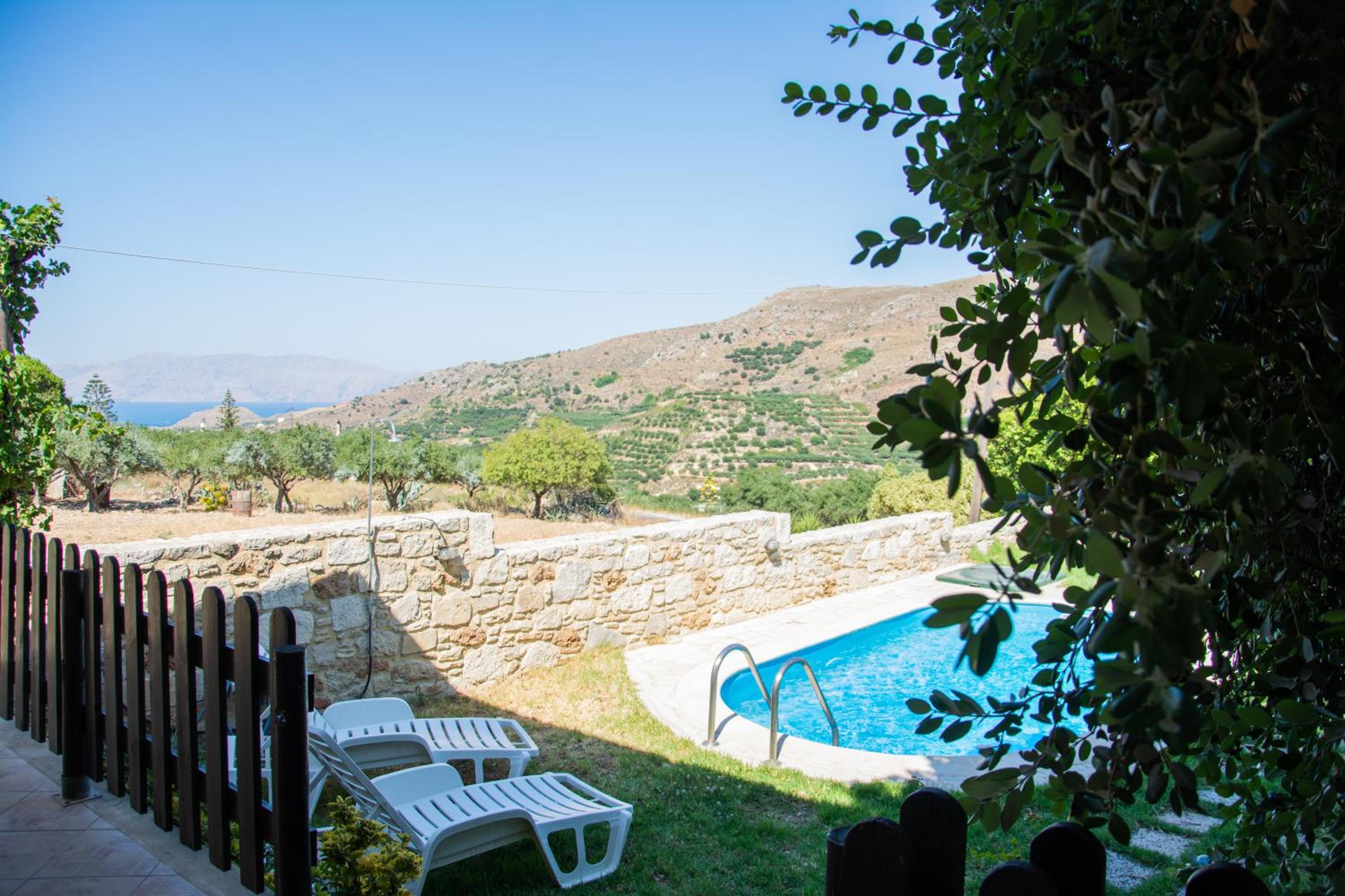 Villa with Private Pool photo 3
