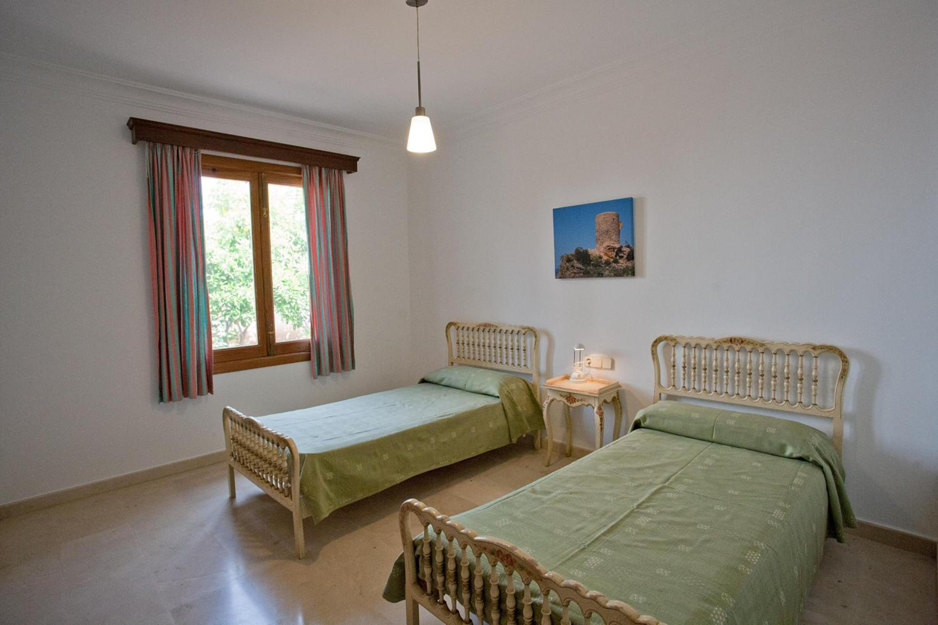 Four-Bedroom Villa photo 2