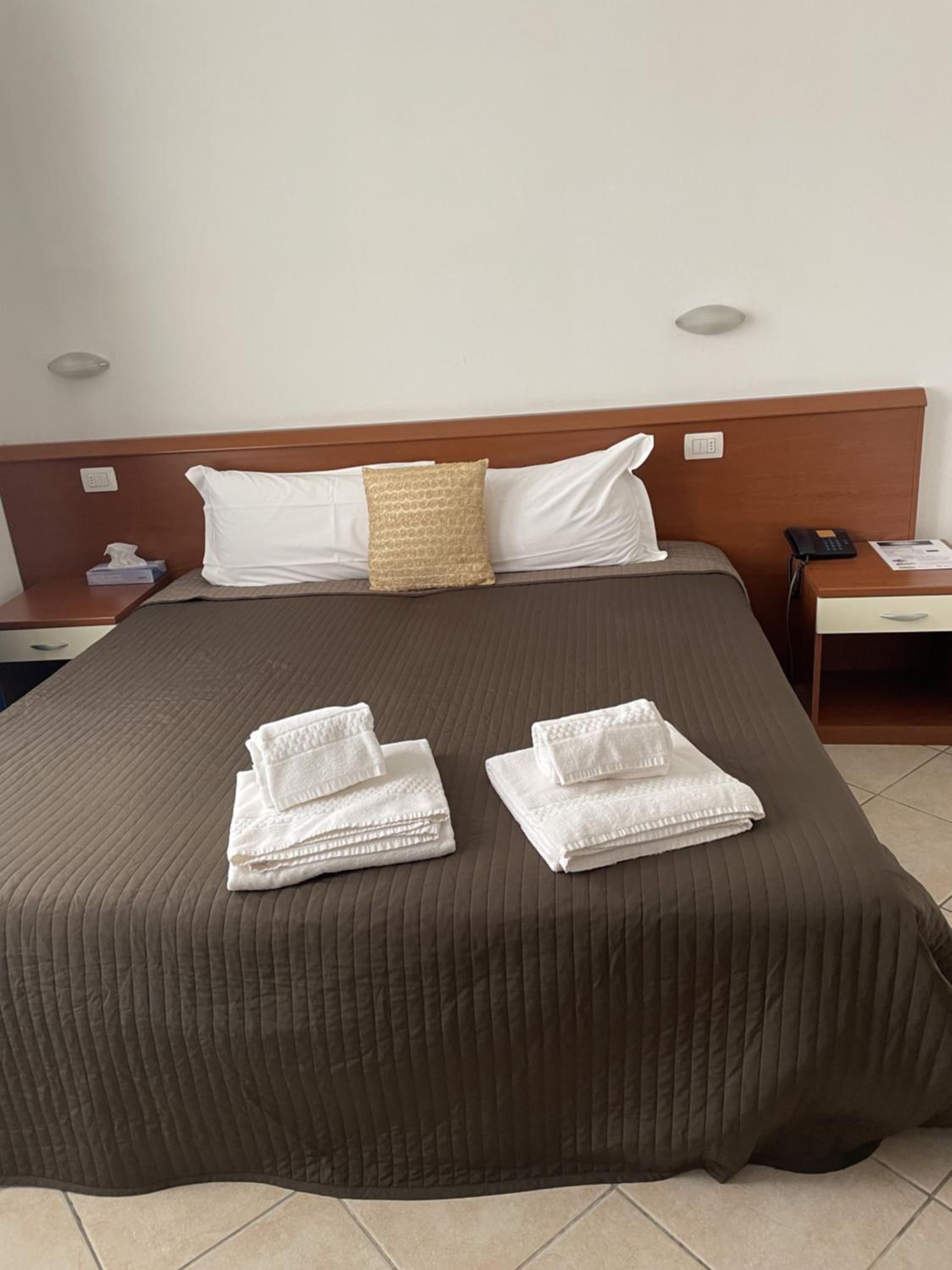 Double or Twin Room photo 1